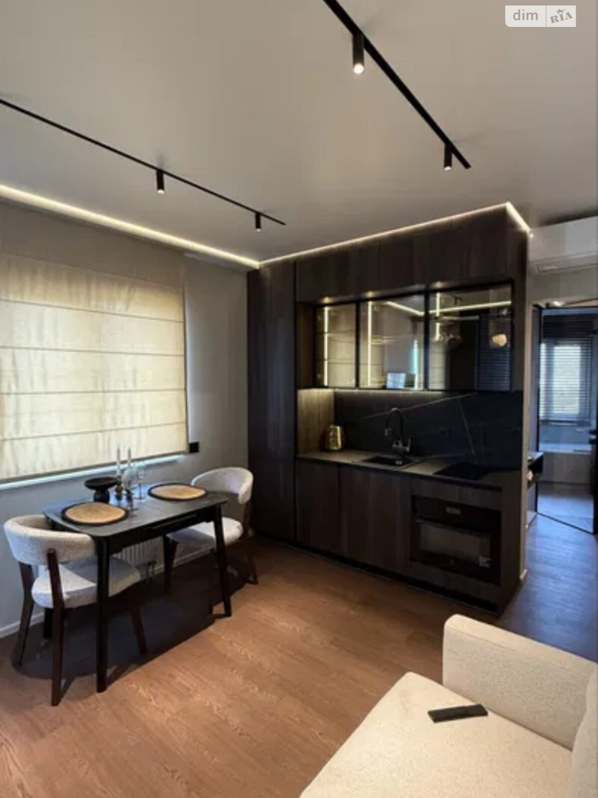 Продаж однокімнатної квартири в Києві, на вул. Михайла Максимовича, фото 1