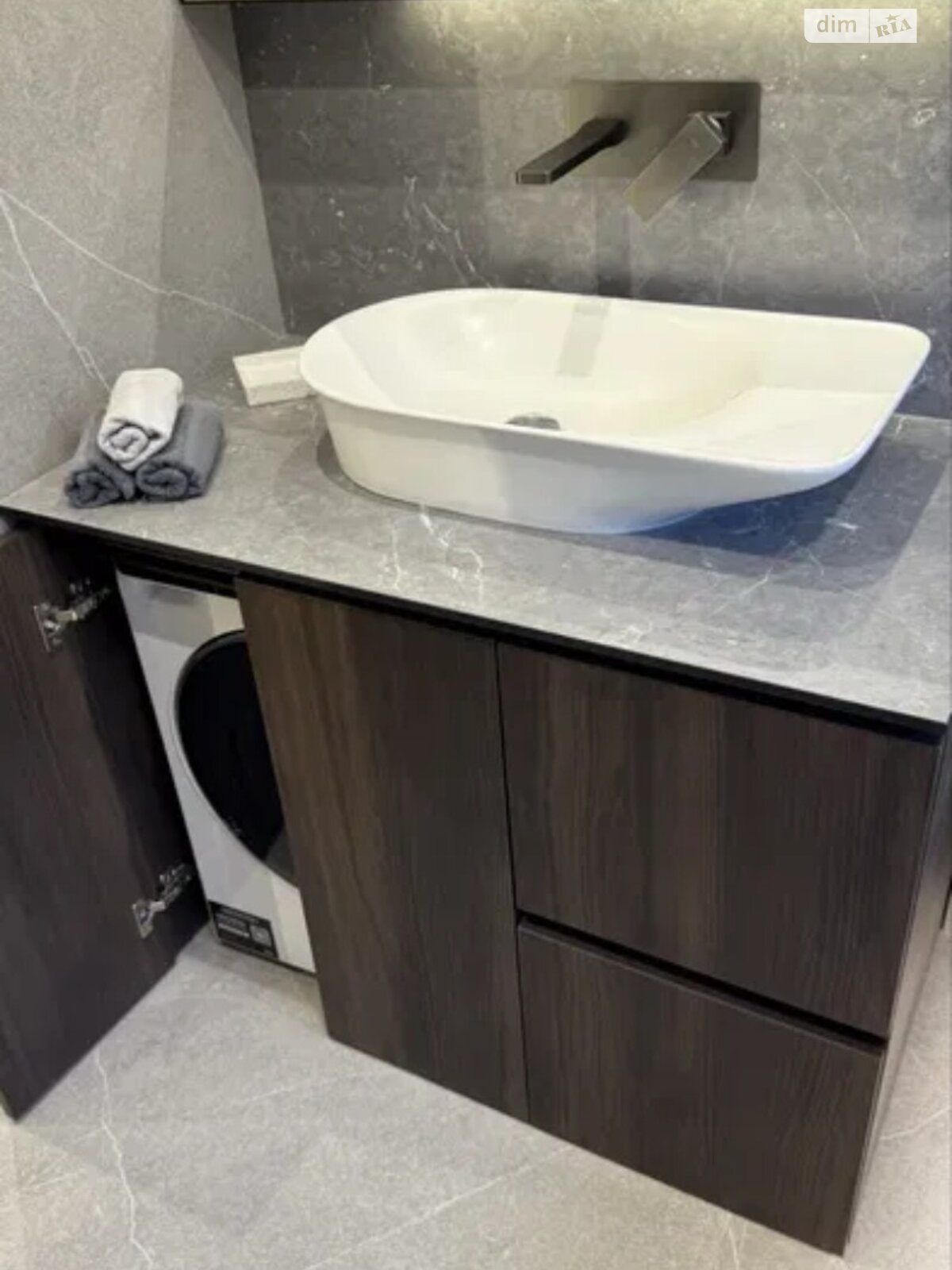 Продаж однокімнатної квартири в Києві, на вул. Михайла Максимовича, фото 1