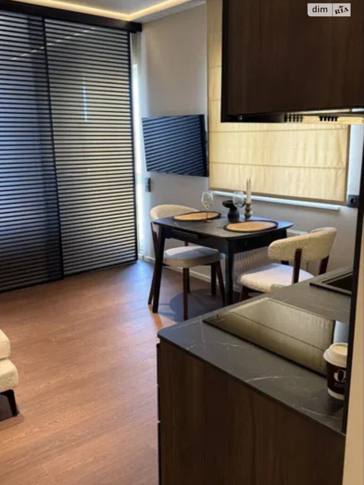 Продаж однокімнатної квартири в Києві, на вул. Михайла Максимовича, фото 1