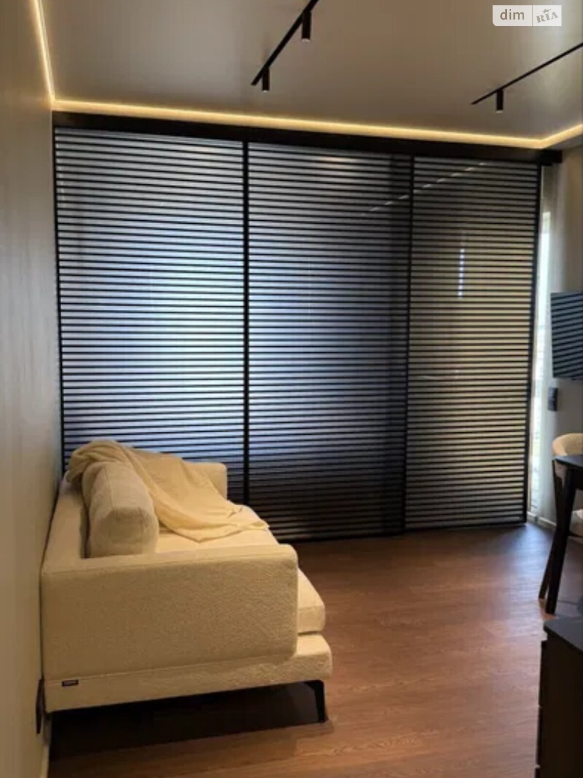 Продаж однокімнатної квартири в Києві, на вул. Михайла Максимовича, фото 1