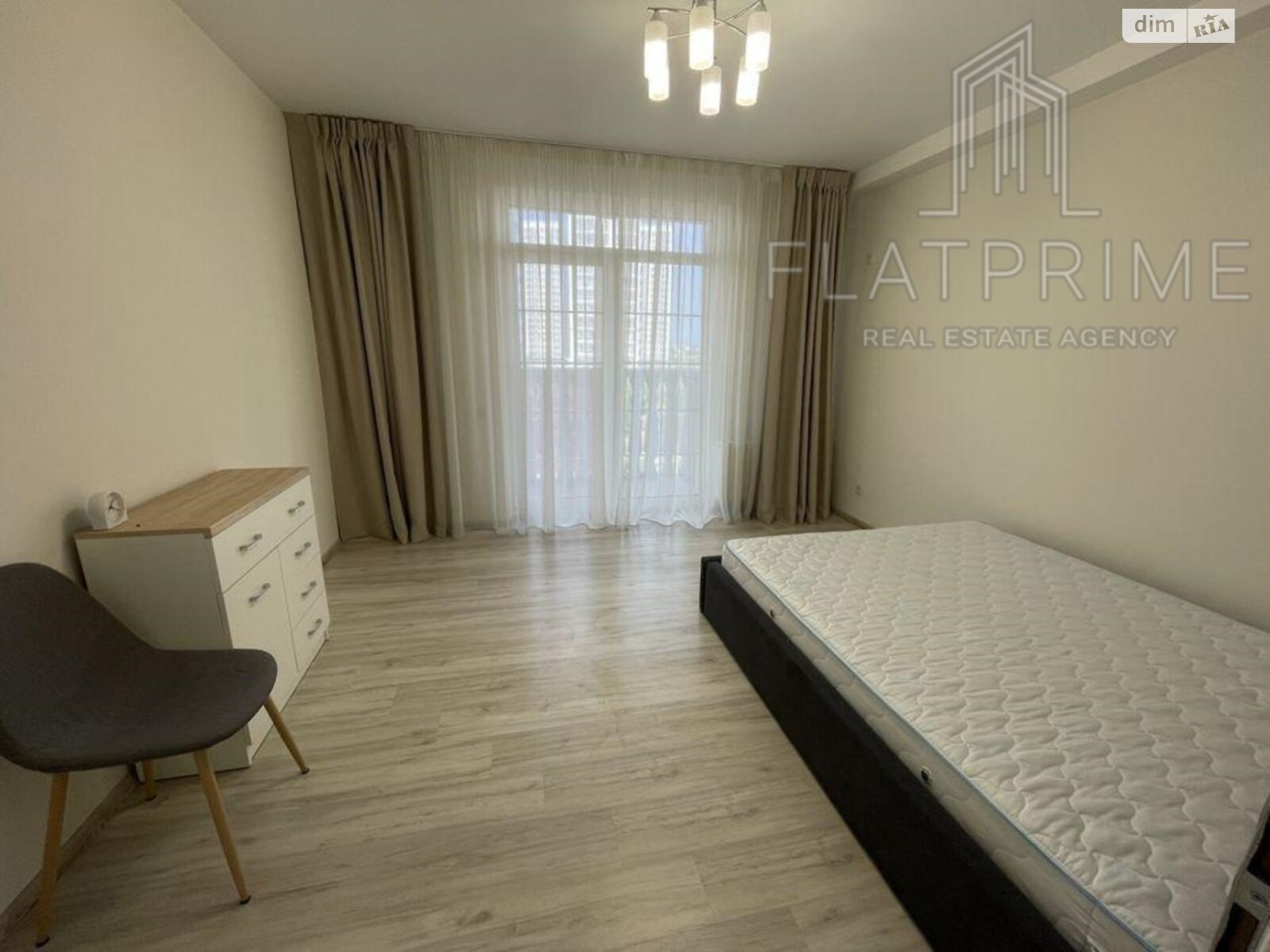 Продажа двухкомнатной квартиры в Киеве, на ул. Михаила Максимовича 28Б, фото 1