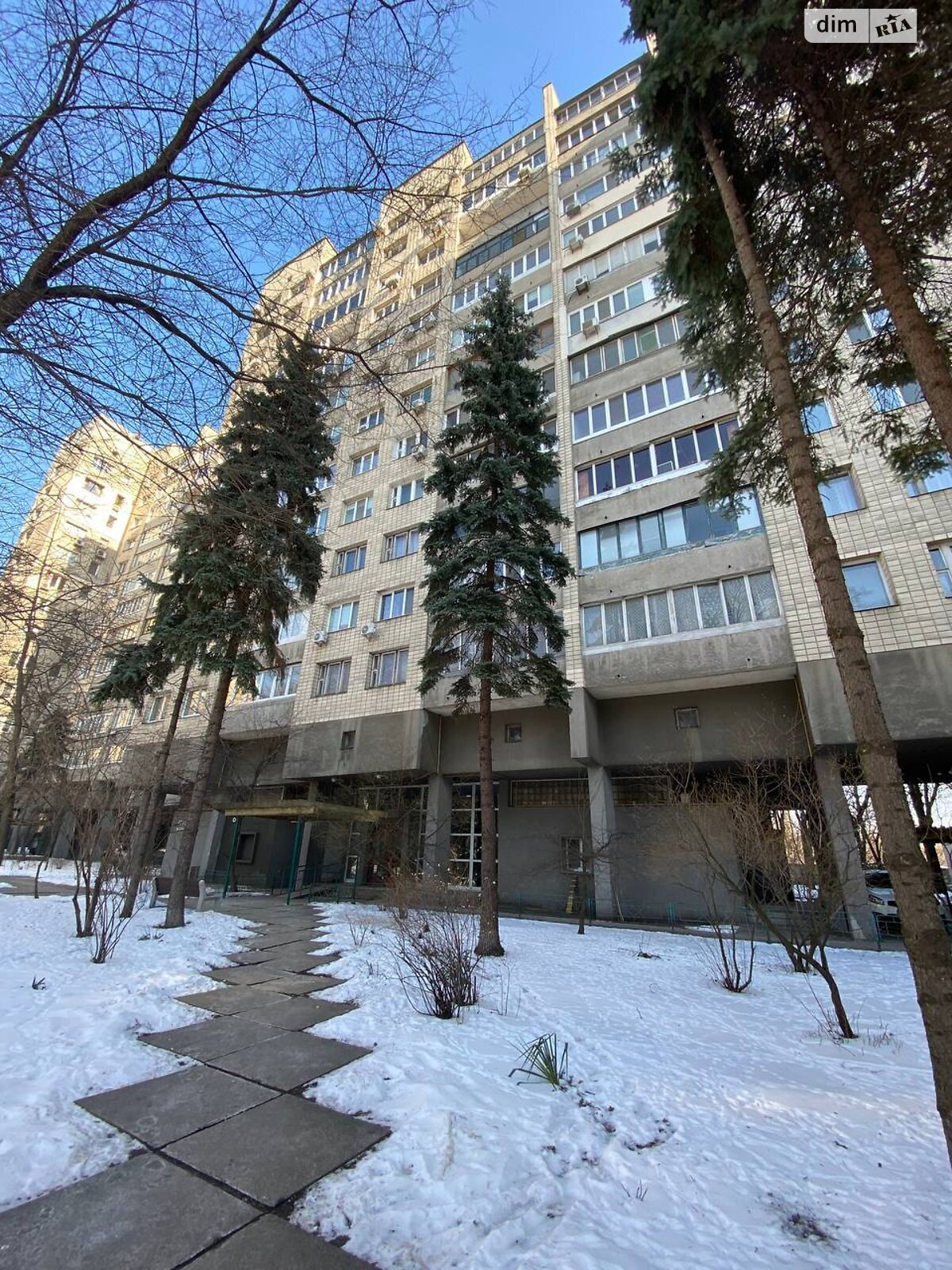 Продаж трикімнатної квартири в Києві, на вул. Михайла Омеляновича-Павленка 13, фото 1 Продаж трикімнатної квартири в Києві, на вул. Михайла Омеляновича-Павленка 13, фото 1