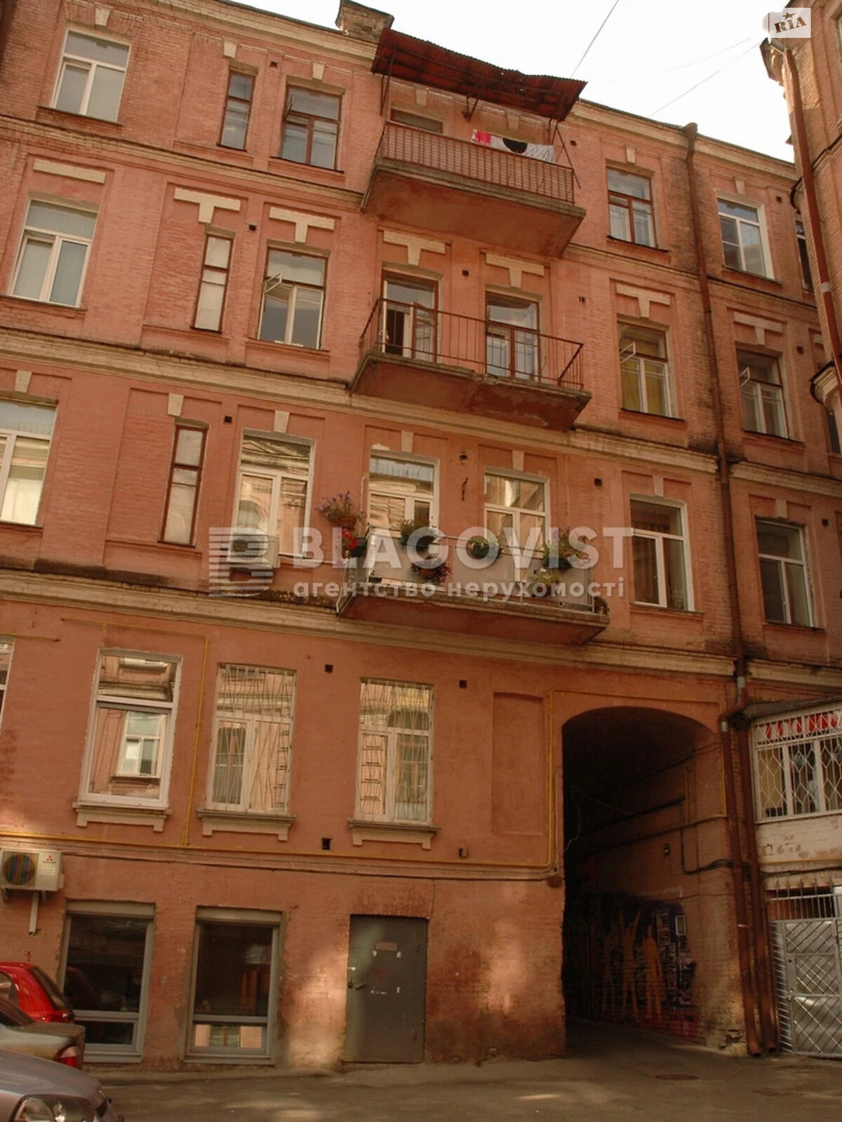 Продажа двухкомнатной квартиры в Киеве, на ул. Михайловская 22Б, фото 1 Продажа двухкомнатной квартиры в Киеве, на ул. Михайловская 22Б, фото 1