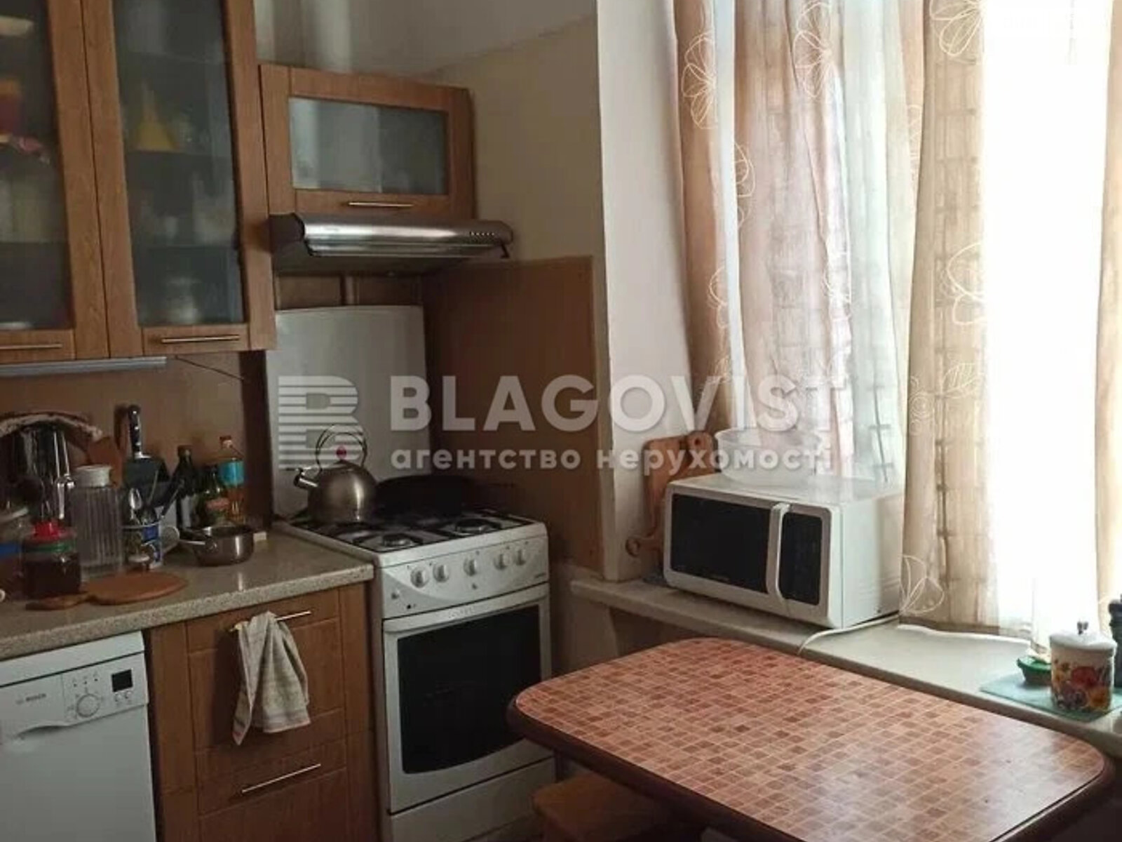 Продажа двухкомнатной квартиры в Киеве, на ул. Михайловская 22Б, фото 1 Продажа двухкомнатной квартиры в Киеве, на ул. Михайловская 22Б, фото 1
