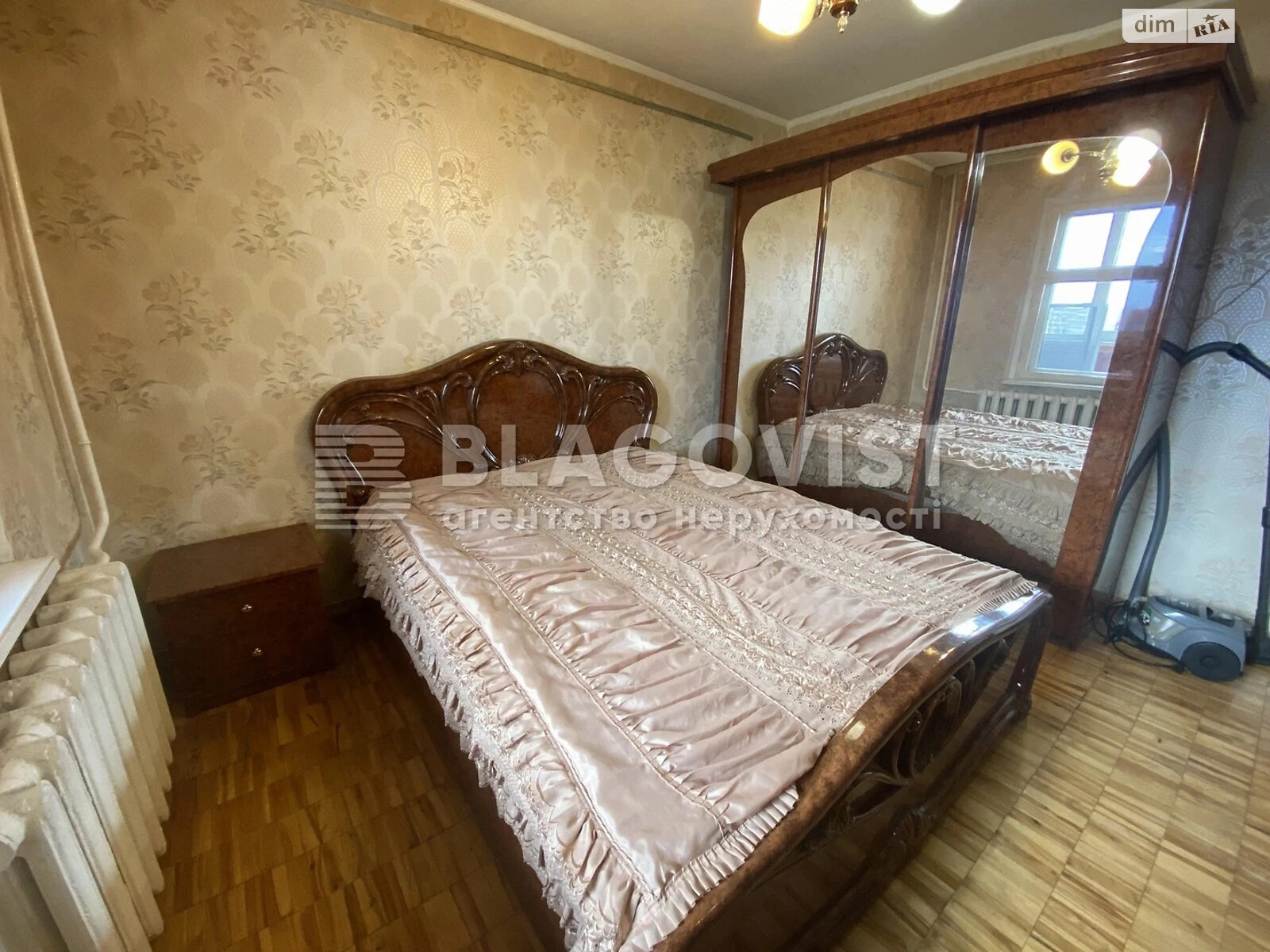 Продажа двухкомнатной квартиры в Киеве, на ул. Бережанская 18, район Минский Массив фото 1 Продажа двухкомнатной квартиры в Киеве, на ул. Бережанская 18, район Минский Массив фото 1