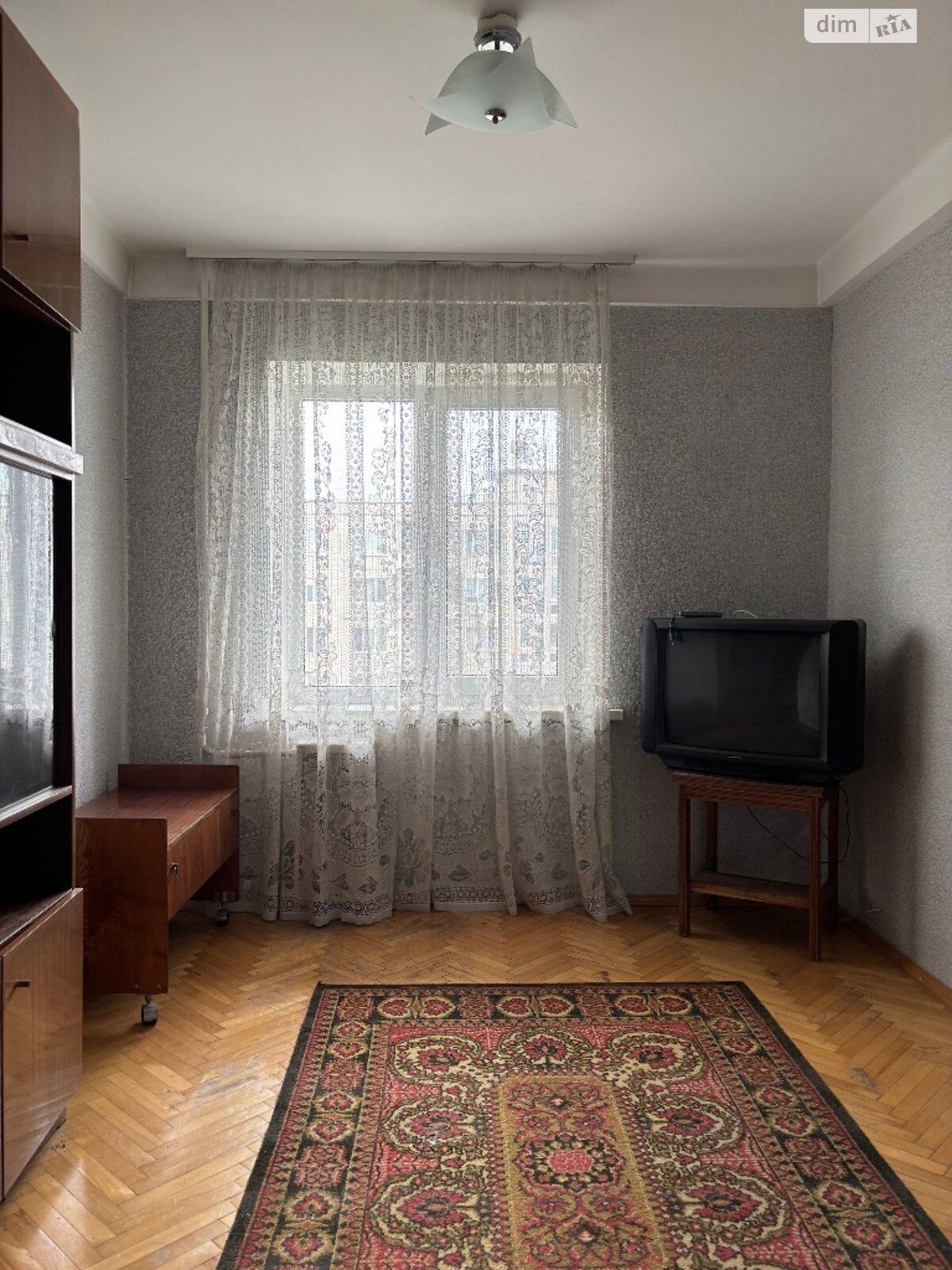 Продажа трехкомнатной квартиры в Киеве, на просп. Маршала Рокоссовского 4А, район Минский Массив фото 1 Продажа трехкомнатной квартиры в Киеве, на просп. Маршала Рокоссовского 4А, район Минский Массив фото 1