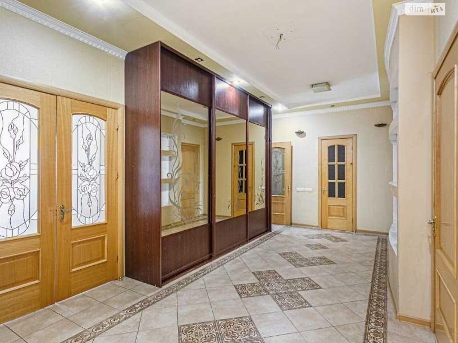 Продаж чотирикімнатної квартири в Києві, на вул. Левка Лук'яненка 21 корпус 7, район Мінський Масив фото 1 Продаж чотирикімнатної квартири в Києві, на вул. Левка Лук'яненка 21 корпус 7, район Мінський Масив фото 1