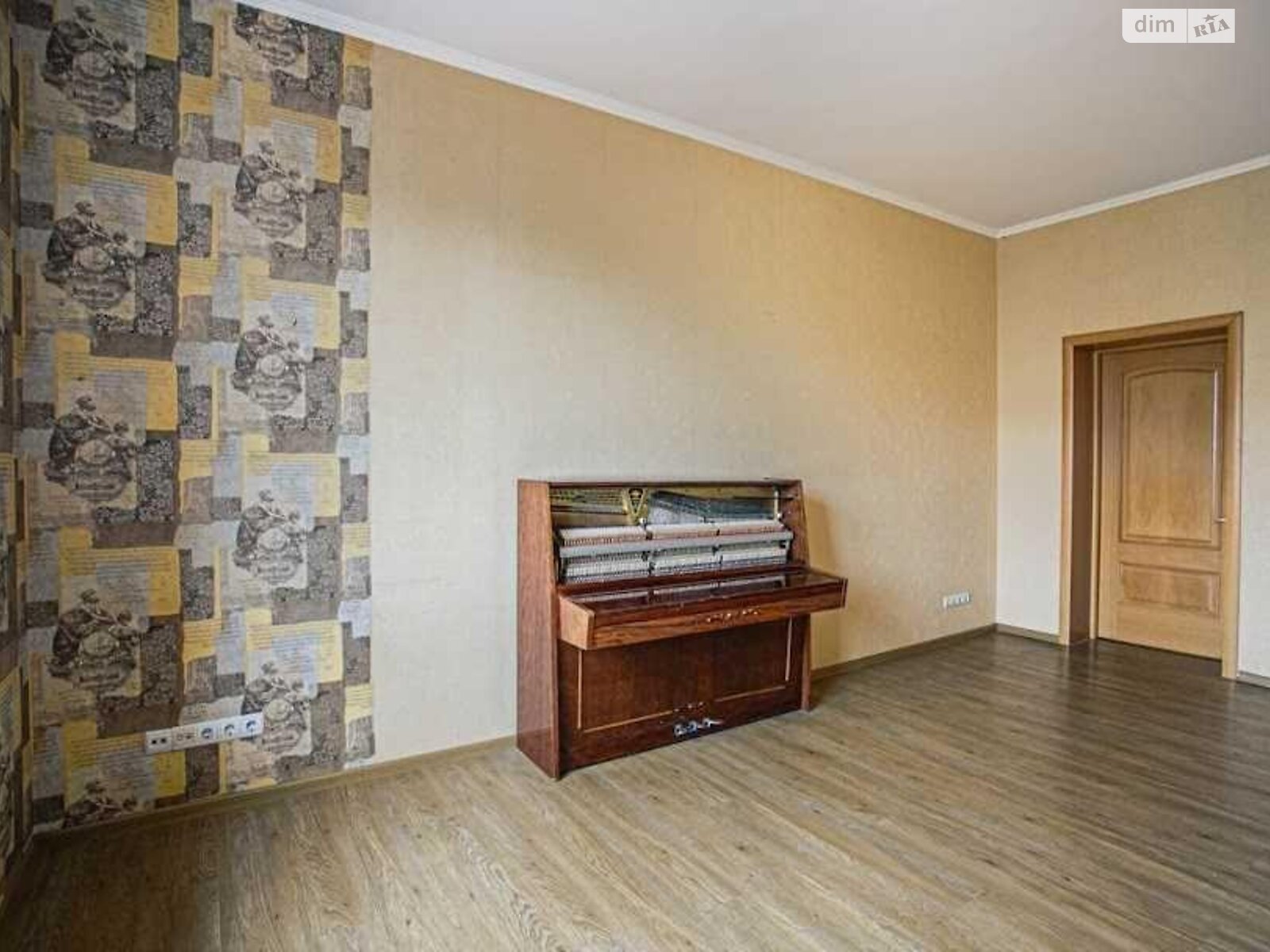 Продаж чотирикімнатної квартири в Києві, на вул. Левка Лук'яненка 21 корпус 7, район Мінський Масив фото 1 Продаж чотирикімнатної квартири в Києві, на вул. Левка Лук'яненка 21 корпус 7, район Мінський Масив фото 1
