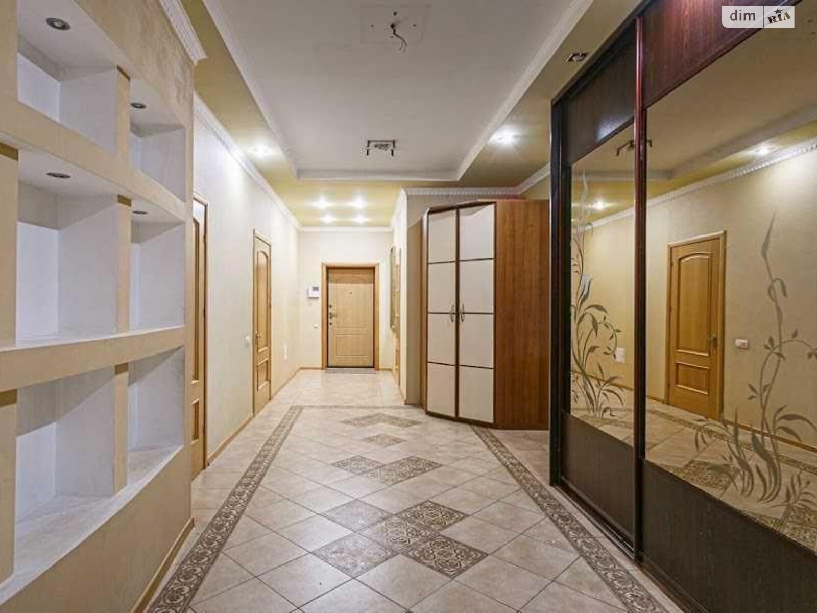 Продаж чотирикімнатної квартири в Києві, на вул. Левка Лук'яненка 21 корпус 7, район Мінський Масив фото 1 Продаж чотирикімнатної квартири в Києві, на вул. Левка Лук'яненка 21 корпус 7, район Мінський Масив фото 1