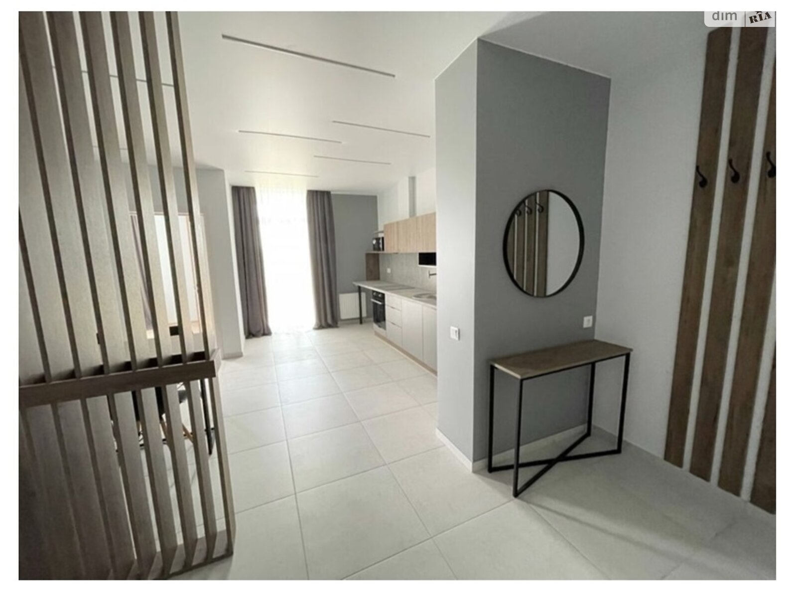 Продажа двухкомнатной квартиры в Киеве, на ул. Николая Гулака 4, район Минский Массив фото 1