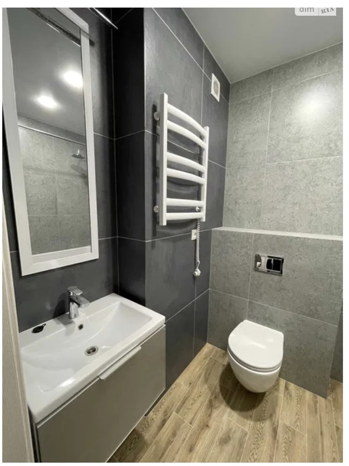 Продажа двухкомнатной квартиры в Киеве, на ул. Николая Гулака 4, район Минский Массив фото 1