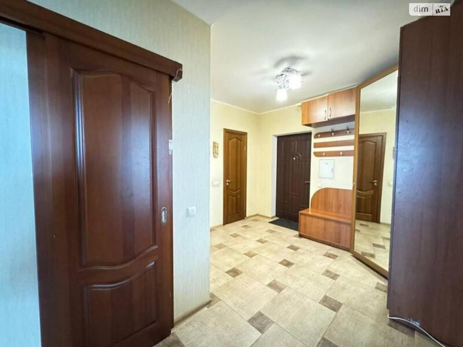 Продажа двухкомнатной квартиры в Киеве, на ул. Петра Калнышевского 7, район Минский Массив фото 1 Продажа двухкомнатной квартиры в Киеве, на ул. Петра Калнышевского 7, район Минский Массив фото 1