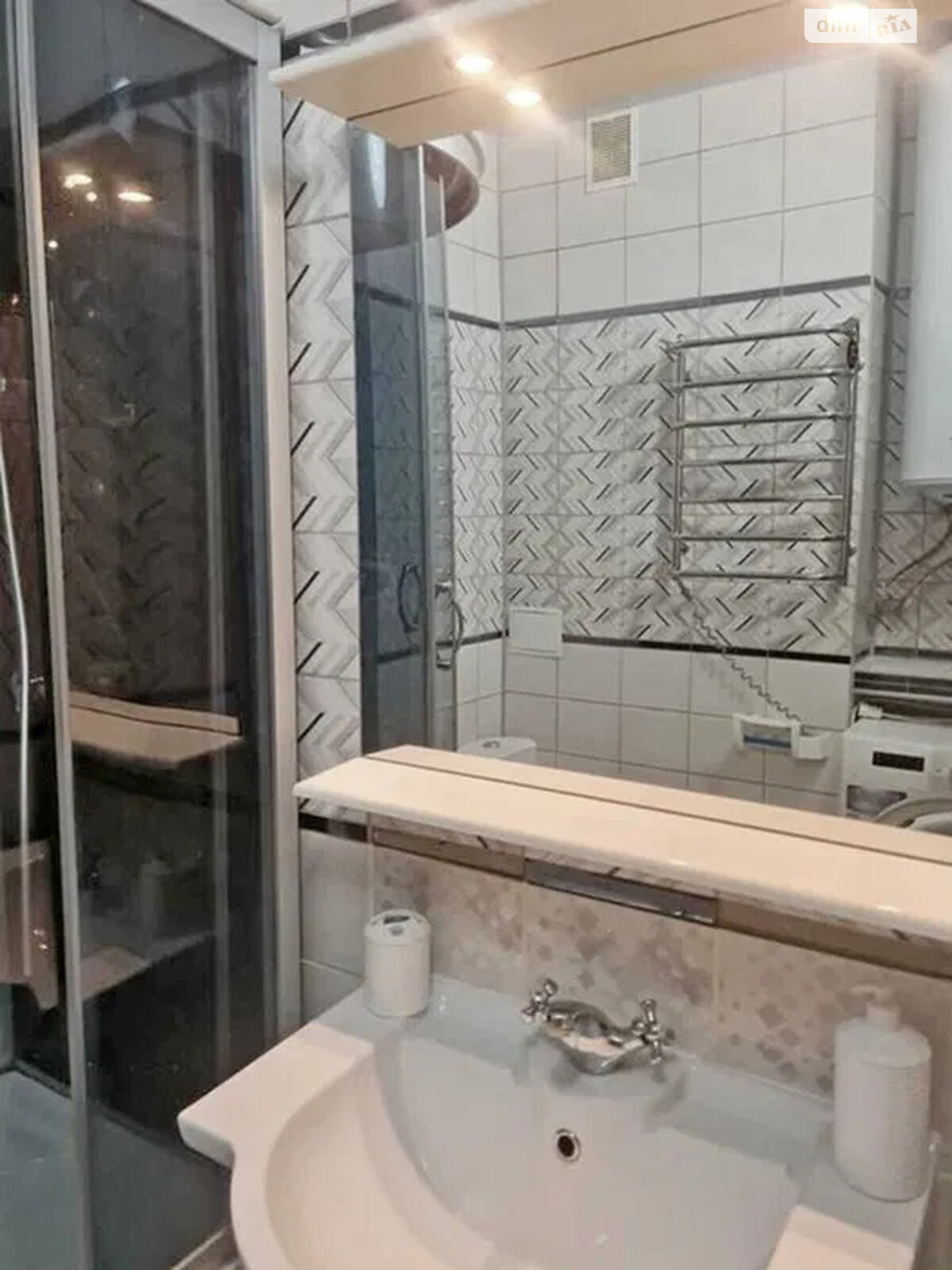 Продажа однокомнатной квартиры в Киеве, на ул. Петра Калнышевского 6, район Минский Массив фото 1