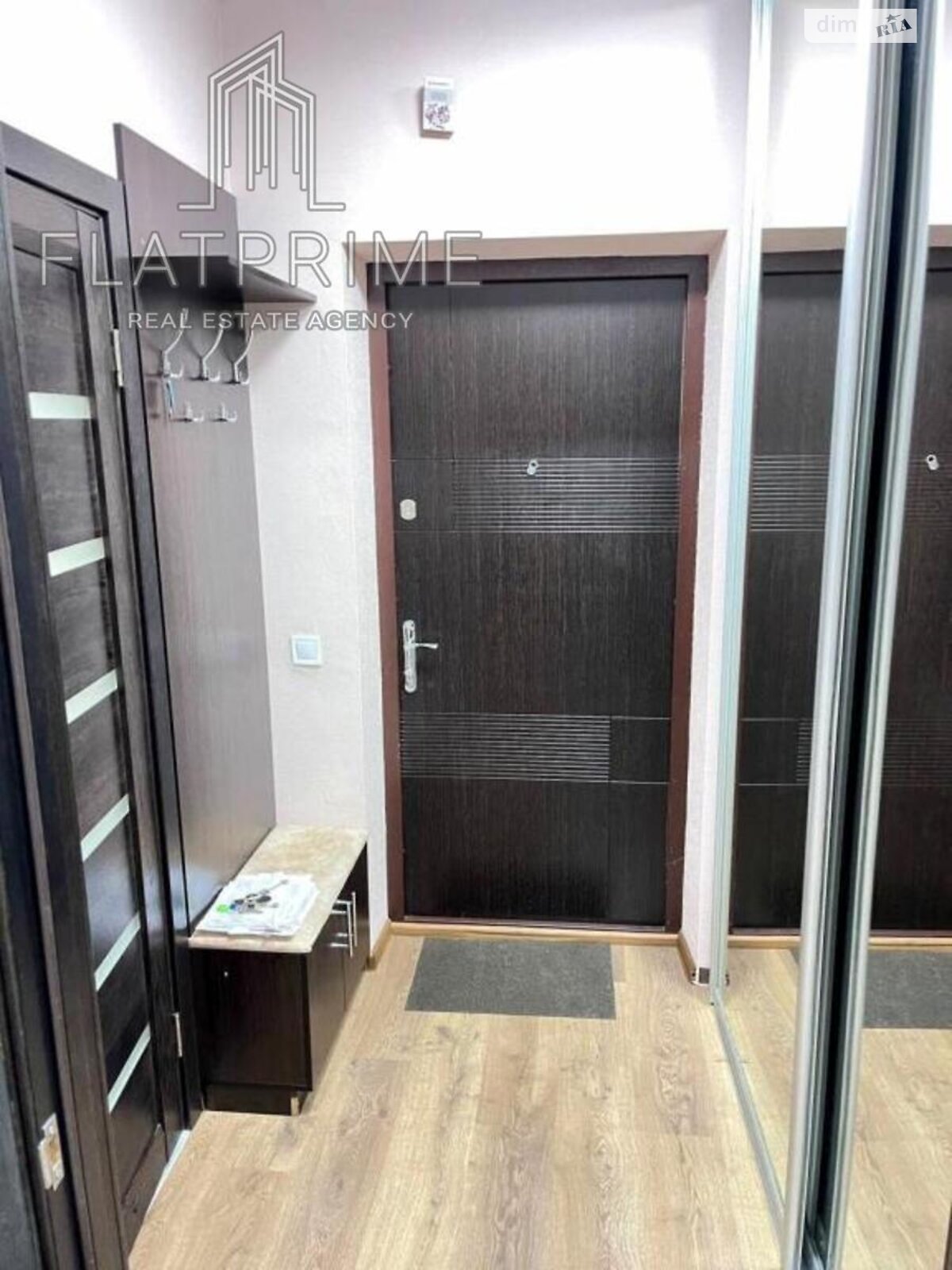 Продажа однокомнатной квартиры в Киеве, на ул. Петра Калнышевского 6, район Минский Массив фото 1