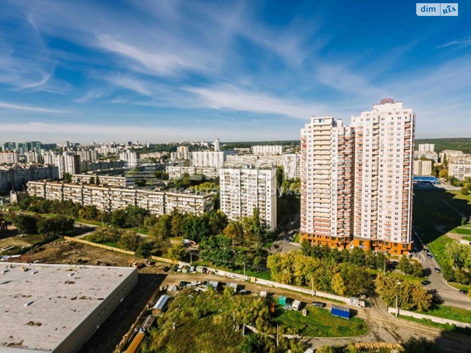 Продаж трикімнатної квартири в Києві, на вул. Петра Калнишевського 7, район Мінський Масив фото 1