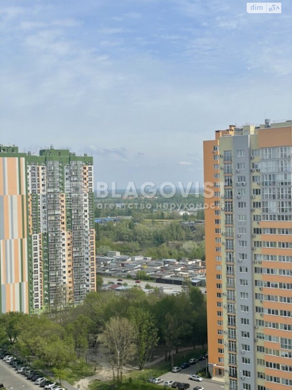 Продажа трехкомнатной квартиры в Киеве, на ул. Петра Калнышевского 7, район Минский Массив фото 1