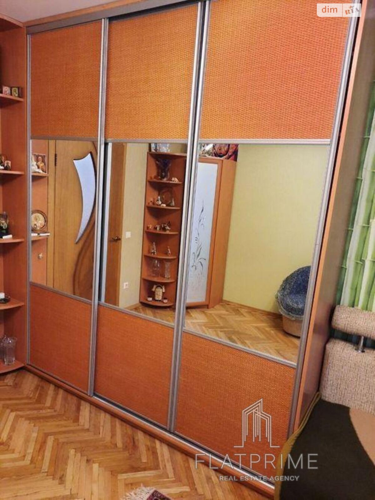 Продажа трехкомнатной квартиры в Киеве, на ул. Петра Панча 7, район Минский Массив фото 1 Продажа трехкомнатной квартиры в Киеве, на ул. Петра Панча 7, район Минский Массив фото 1