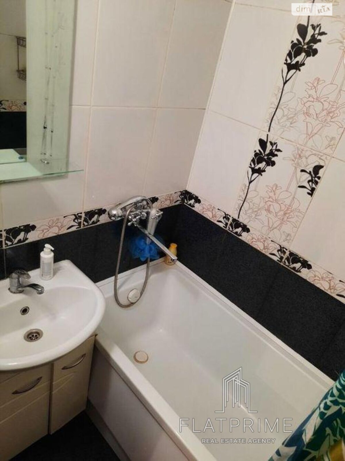 Продажа трехкомнатной квартиры в Киеве, на ул. Петра Панча 7, район Минский Массив фото 1 Продажа трехкомнатной квартиры в Киеве, на ул. Петра Панча 7, район Минский Массив фото 1