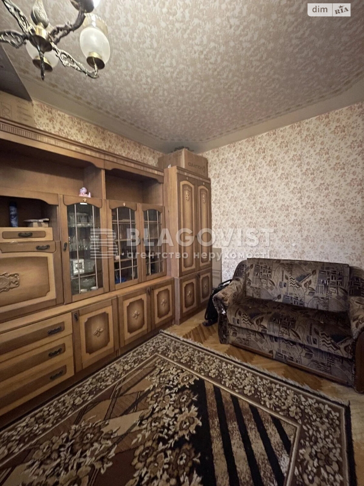 Продаж трикімнатної квартири в Києві, на вул. Петра Панча 5, район Мінський Масив фото 1