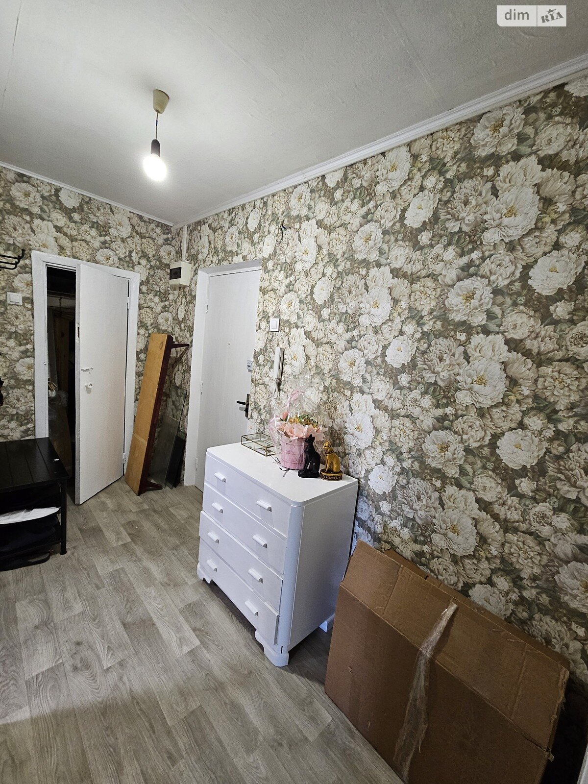 Продажа однокомнатной квартиры в Киеве, на ул. Полярная 6, район Оболонский фото 1 Продажа однокомнатной квартиры в Киеве, на ул. Полярная 6, район Оболонский фото 1