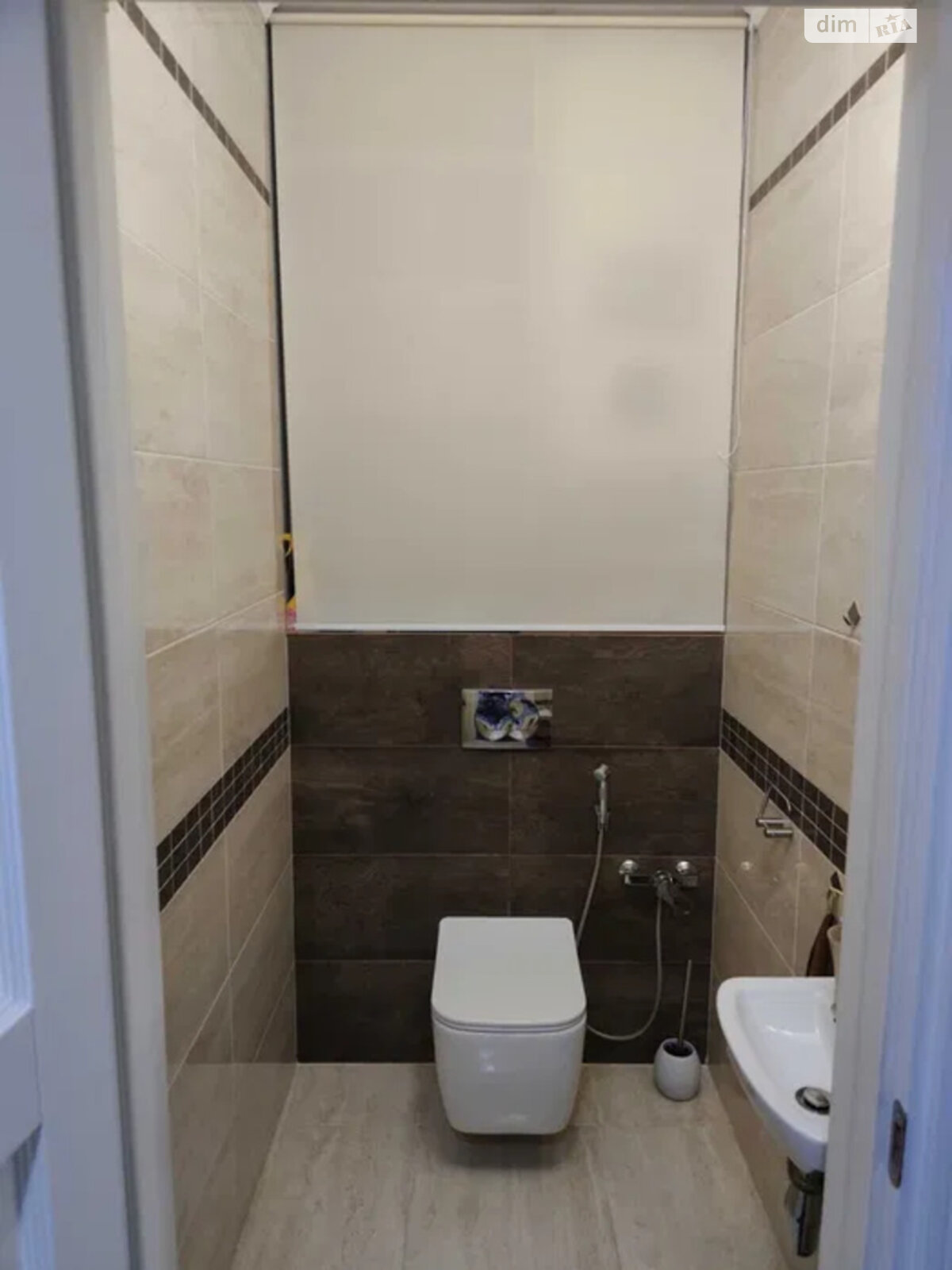 Продаж трикімнатної квартири в Києві, на вул. Сім'ї Кульженків 35, район Мінський Масив фото 1