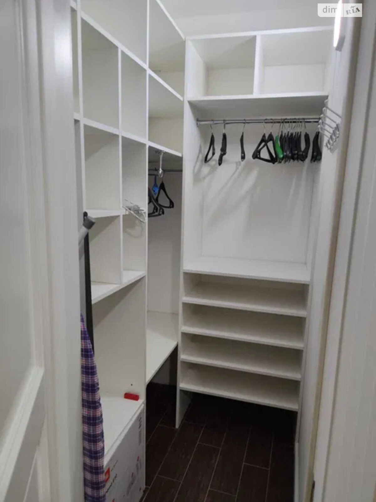 Продаж трикімнатної квартири в Києві, на вул. Сім'ї Кульженків 35, район Мінський Масив фото 1