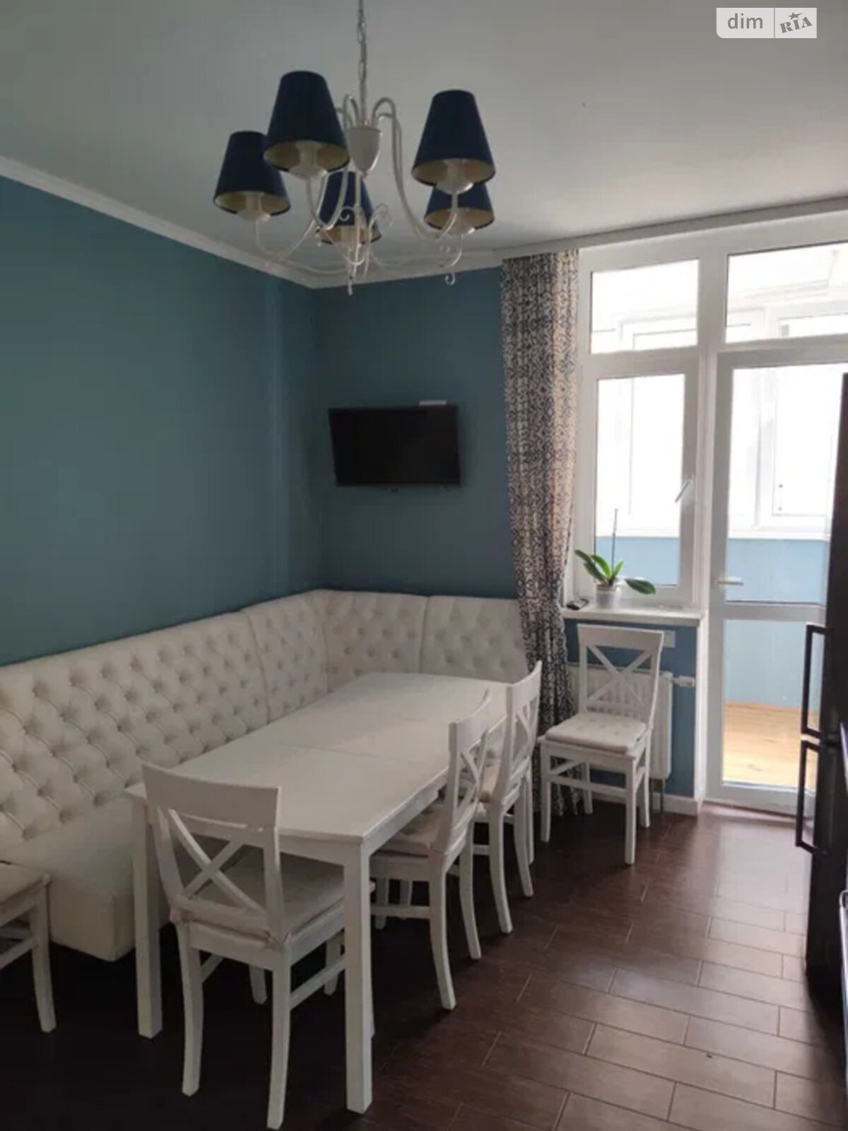 Продаж трикімнатної квартири в Києві, на вул. Сім'ї Кульженків 35, район Мінський Масив фото 1