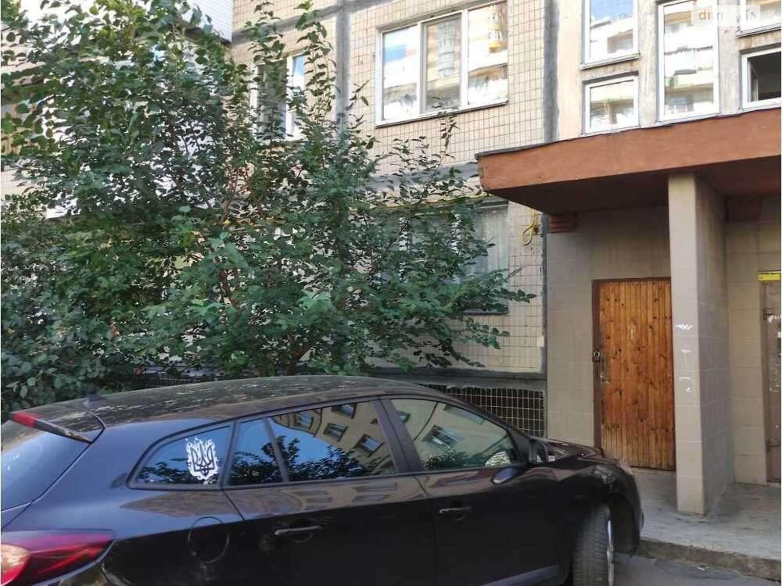 Продажа трехкомнатной квартиры в Киеве, на ул. Юрия Кондратюка 2А, район Минский Массив фото 1