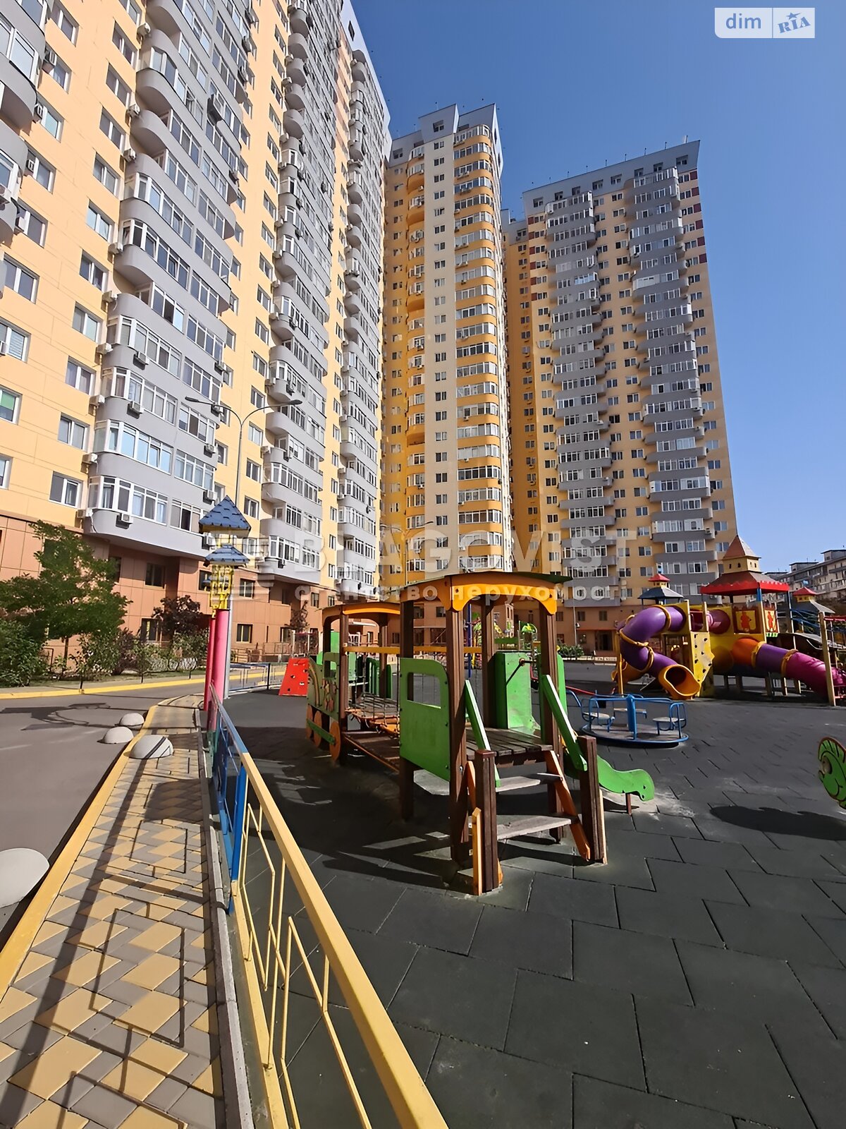 Продажа однокомнатной квартиры в Киеве, на ул. Юрия Кондратюка 3, район Минский Массив фото 1 Продажа однокомнатной квартиры в Киеве, на ул. Юрия Кондратюка 3, район Минский Массив фото 1