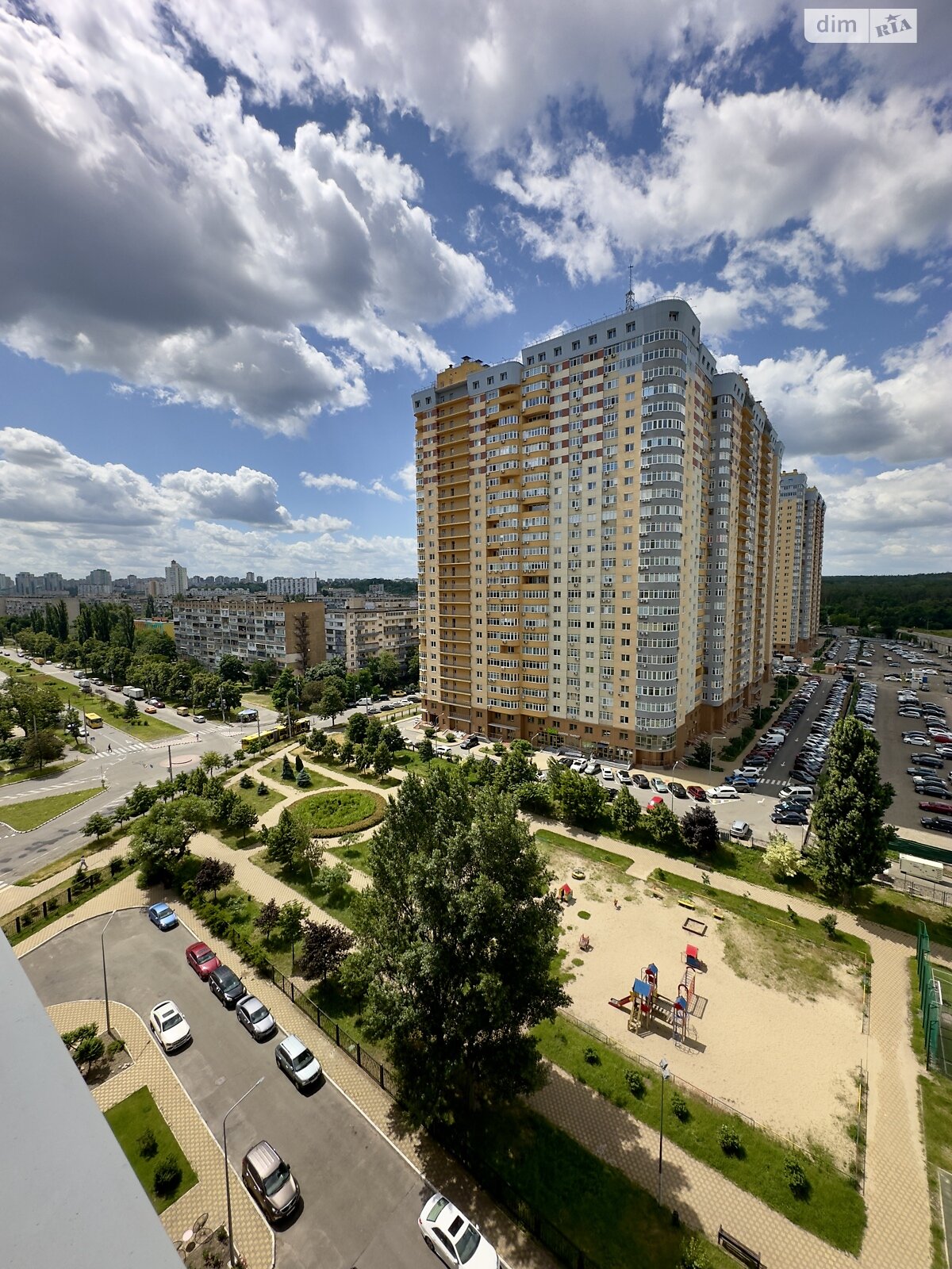 Продажа двухкомнатной квартиры в Киеве, на ул. Юрия Кондратюка 7, район Минский Массив фото 1 Продажа двухкомнатной квартиры в Киеве, на ул. Юрия Кондратюка 7, район Минский Массив фото 1
