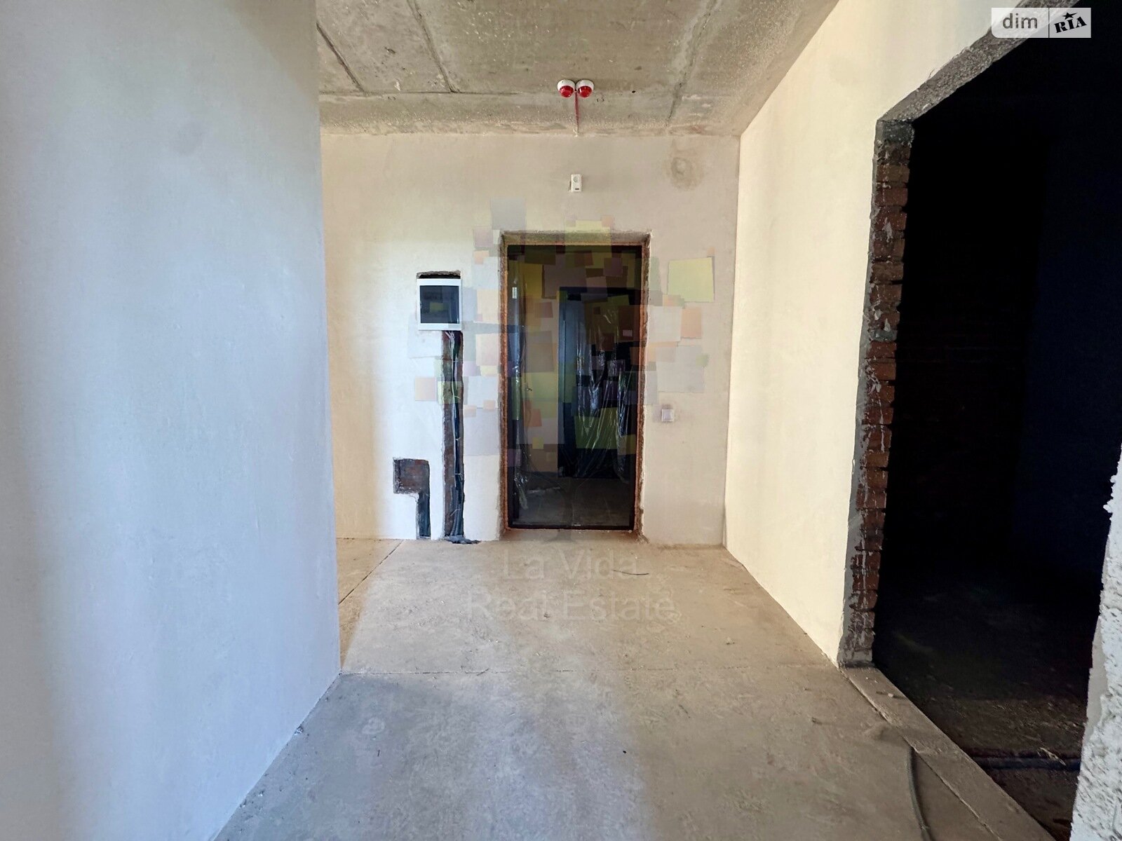 Продажа четырехкомнатной квартиры в Киеве, на ул. Юрия Кондратюка 1, район Минский Массив фото 1 Продажа четырехкомнатной квартиры в Киеве, на ул. Юрия Кондратюка 1, район Минский Массив фото 1