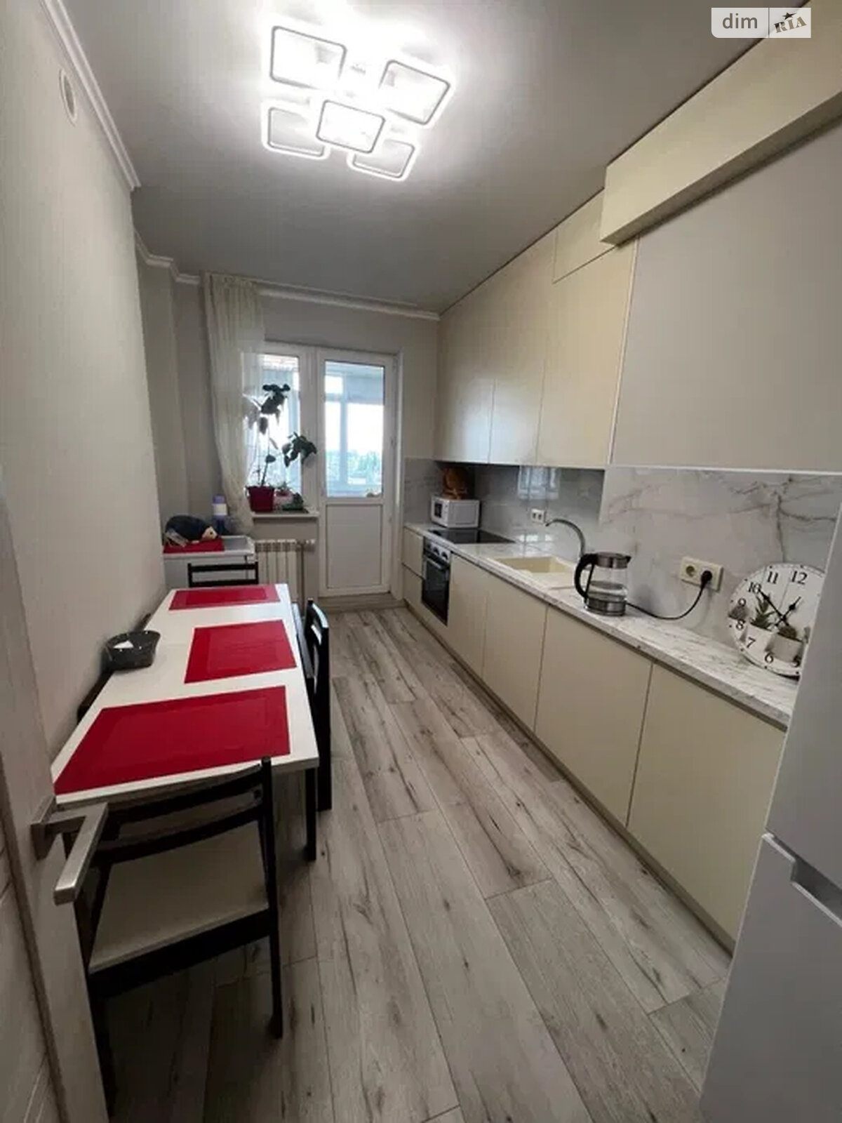 Продаж однокімнатної квартири в Києві, на вул. Юрія Кондратюка 7, район Мінський Масив фото 1 Продаж однокімнатної квартири в Києві, на вул. Юрія Кондратюка 7, район Мінський Масив фото 1