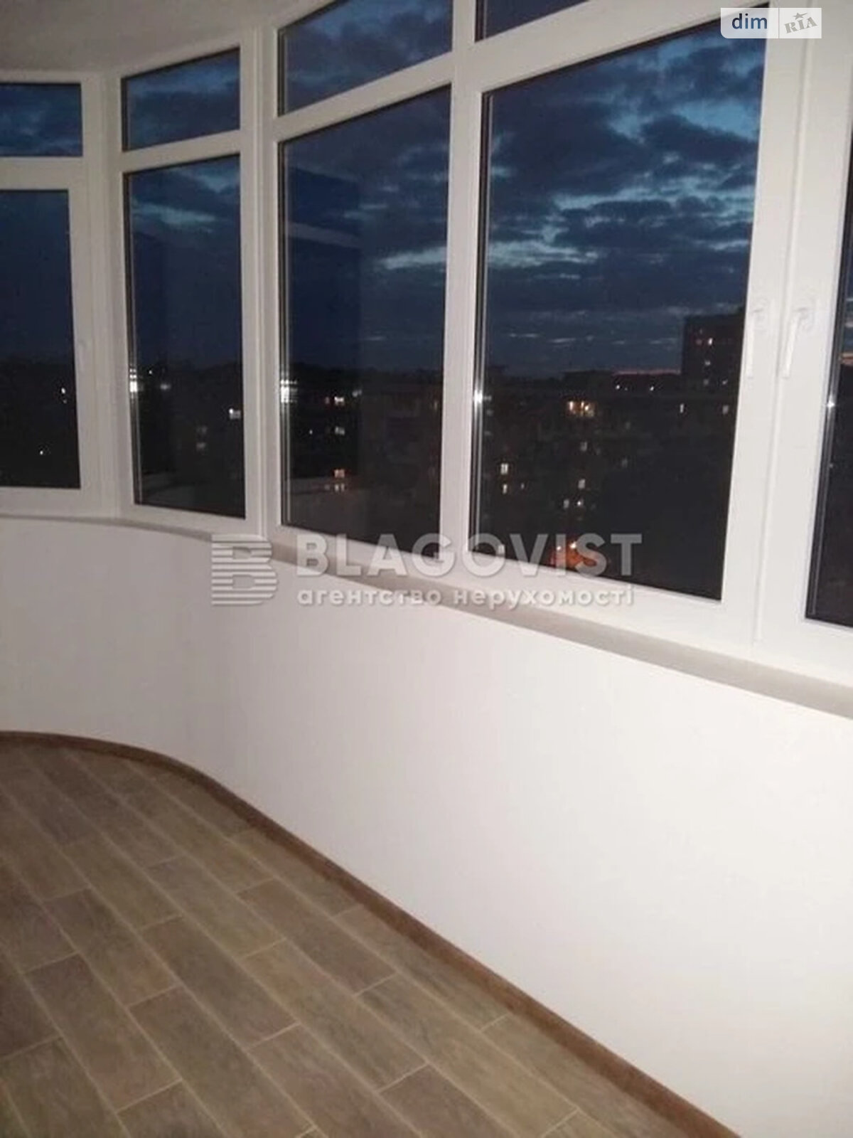 Продажа двухкомнатной квартиры в Киеве, на ул. Юрия Кондратюка 3, район Минский Массив фото 1