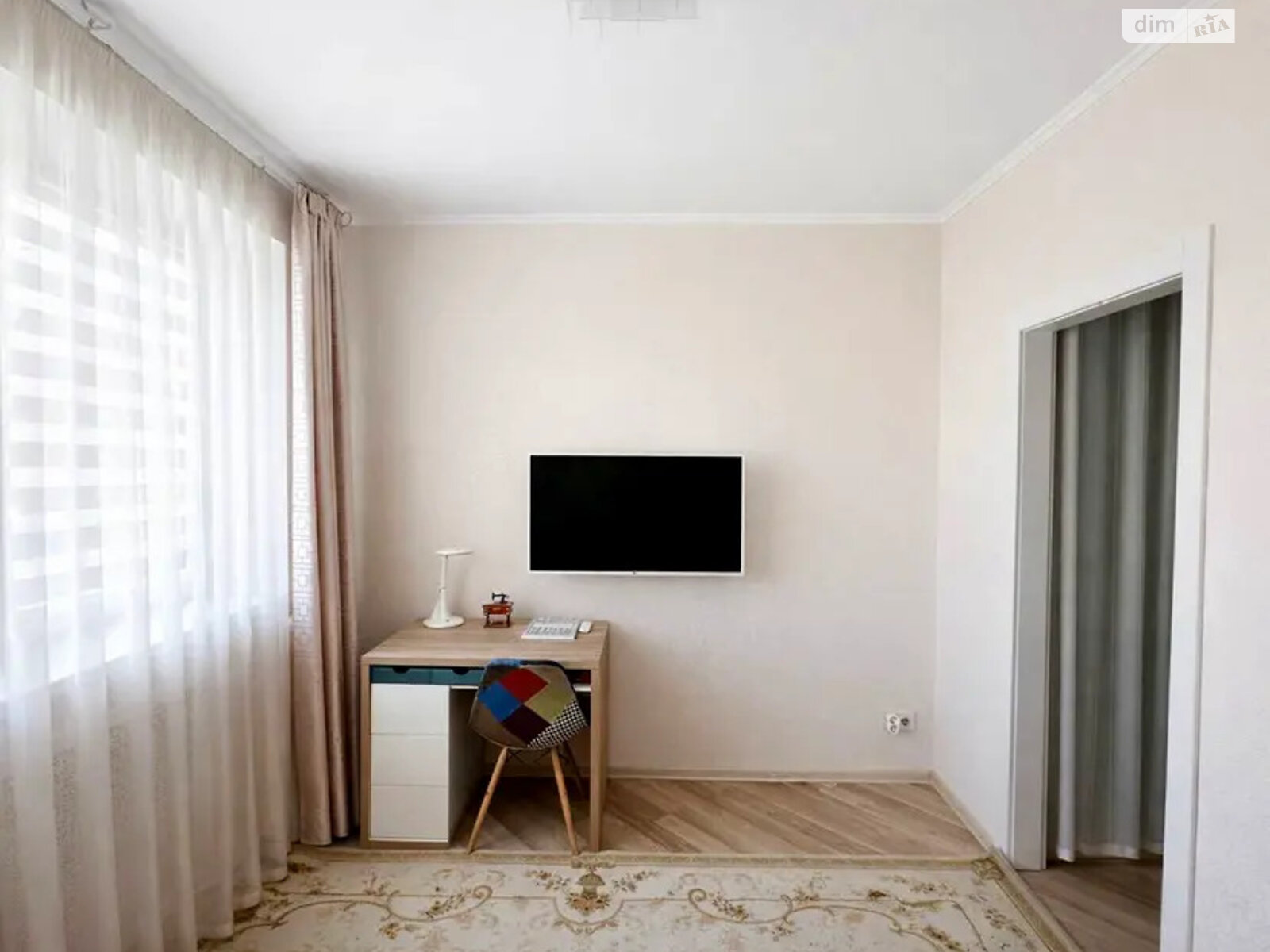 Продажа однокомнатной квартиры в Киеве, на ул. Юрия Кондратюка 5, район Минский Массив фото 1