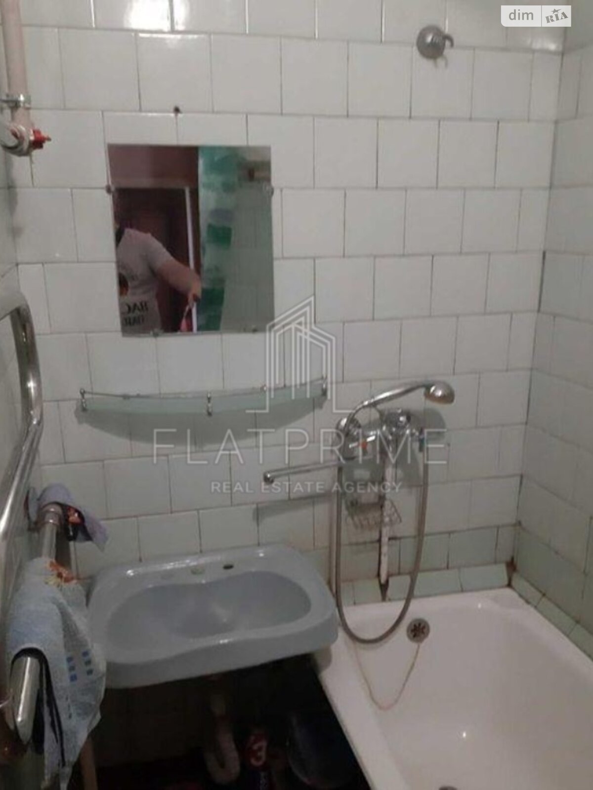 Продаж двокімнатної квартири в Києві, на вул. Мирослава Поповича 12, фото 1 Продаж двокімнатної квартири в Києві, на вул. Мирослава Поповича 12, фото 1