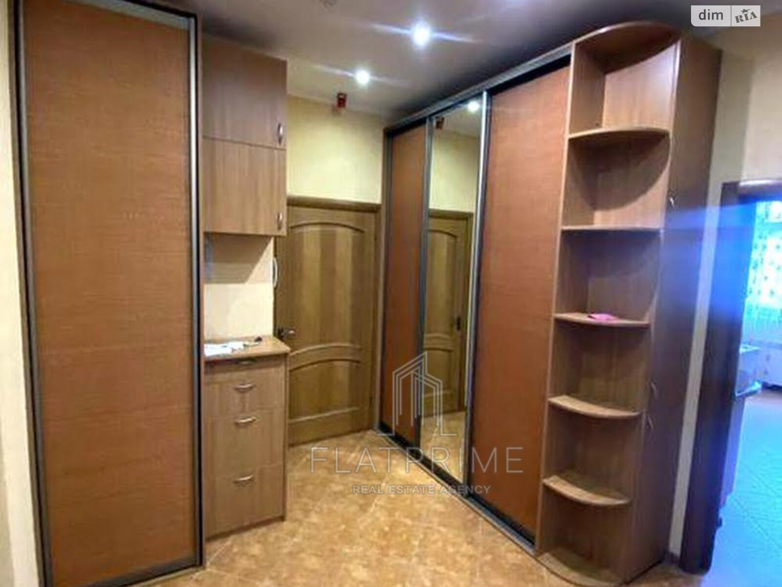 Продажа двухкомнатной квартиры в Киеве, на ул. Мокрая 16, фото 1 Продажа двухкомнатной квартиры в Киеве, на ул. Мокрая 16, фото 1