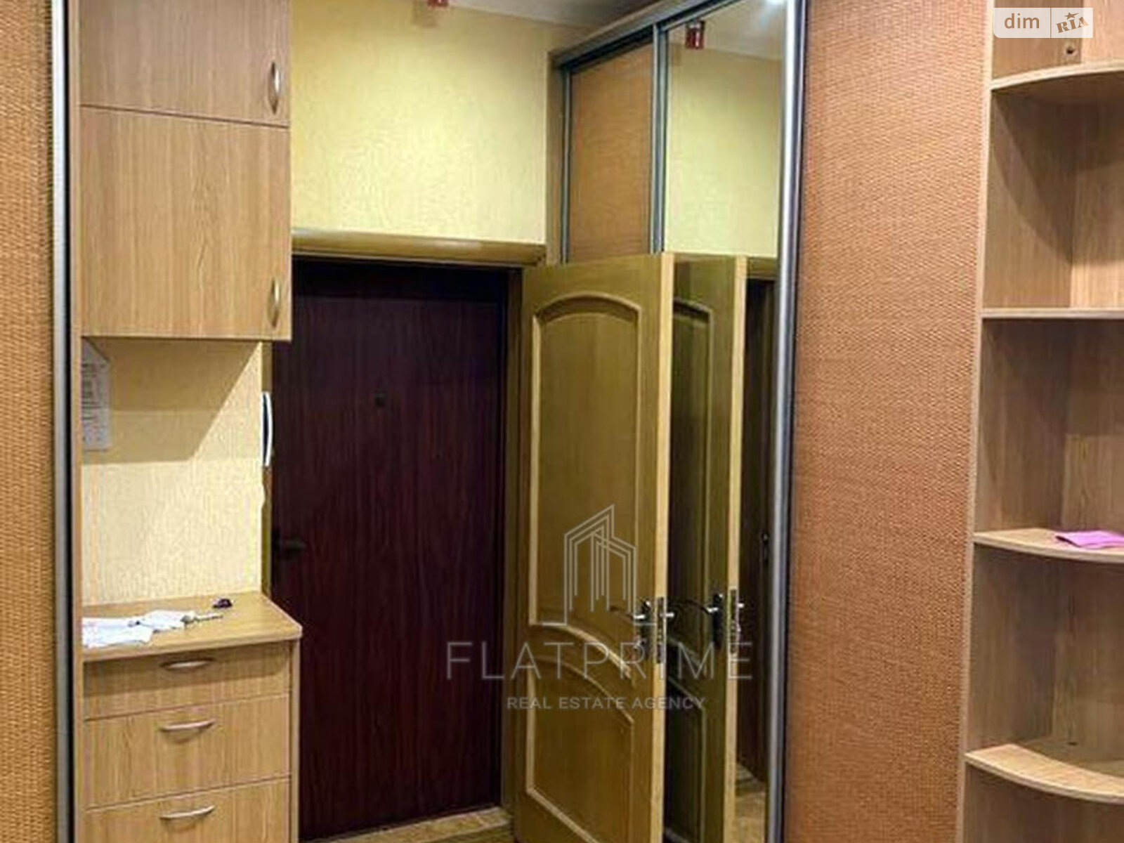 Продажа двухкомнатной квартиры в Киеве, на ул. Мокрая 16, фото 1 Продажа двухкомнатной квартиры в Киеве, на ул. Мокрая 16, фото 1
