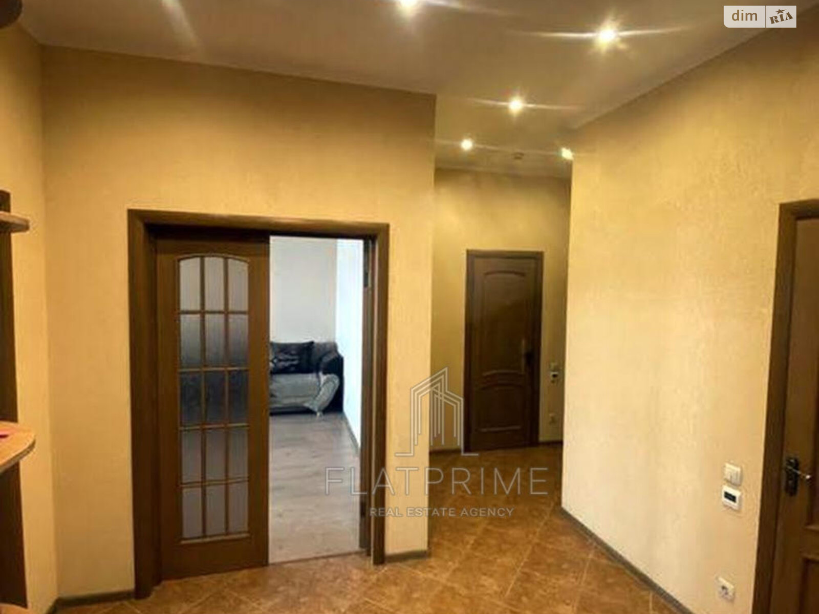 Продажа двухкомнатной квартиры в Киеве, на ул. Мокрая 16, фото 1 Продажа двухкомнатной квартиры в Киеве, на ул. Мокрая 16, фото 1