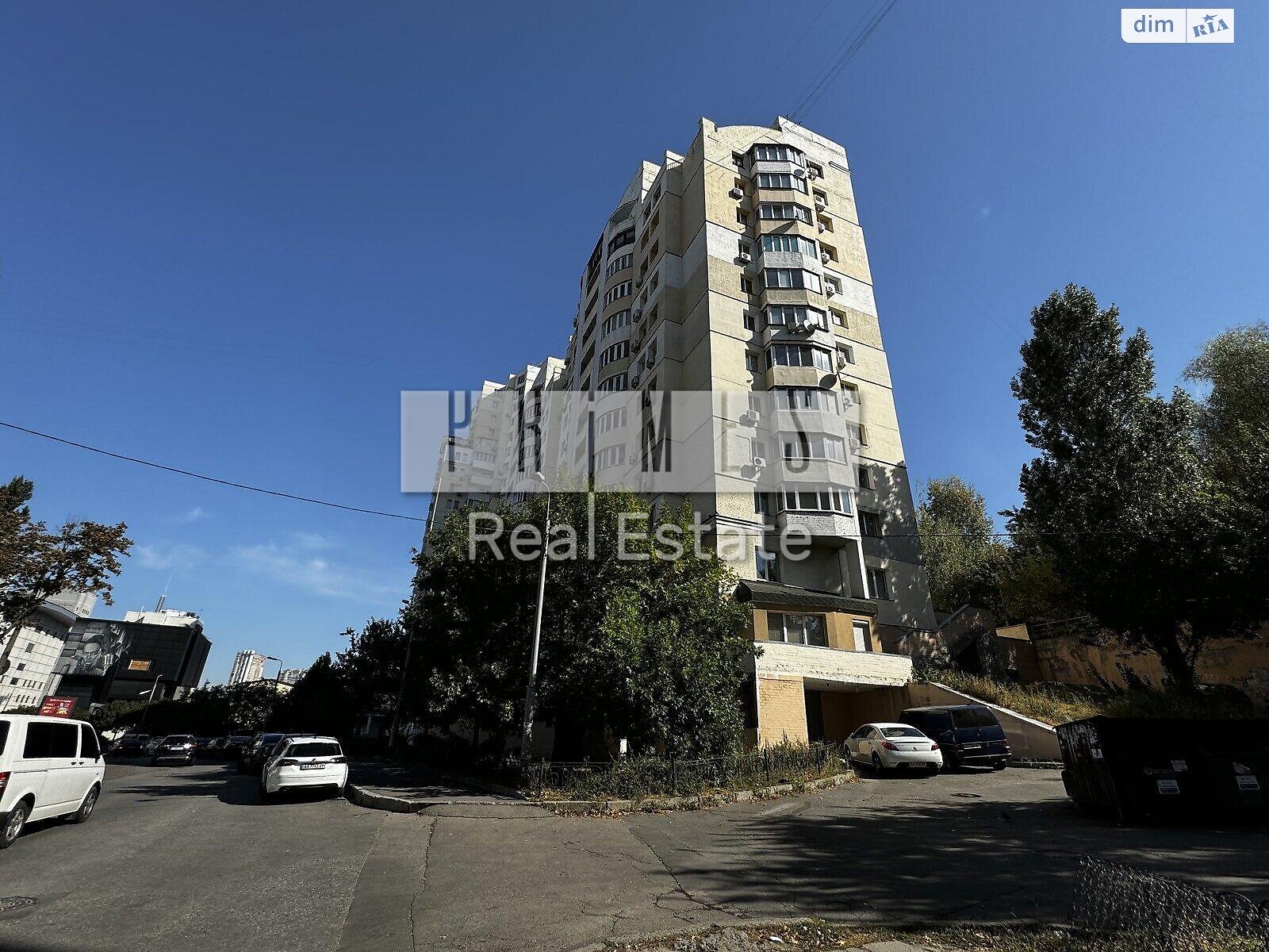 Продажа трехкомнатной квартиры в Киеве, на ул. Мокрая 3, фото 1 Продажа трехкомнатной квартиры в Киеве, на ул. Мокрая 3, фото 1