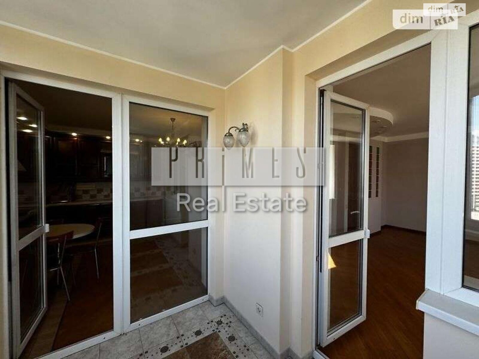 Продажа трехкомнатной квартиры в Киеве, на ул. Мокрая 3, фото 1 Продажа трехкомнатной квартиры в Киеве, на ул. Мокрая 3, фото 1