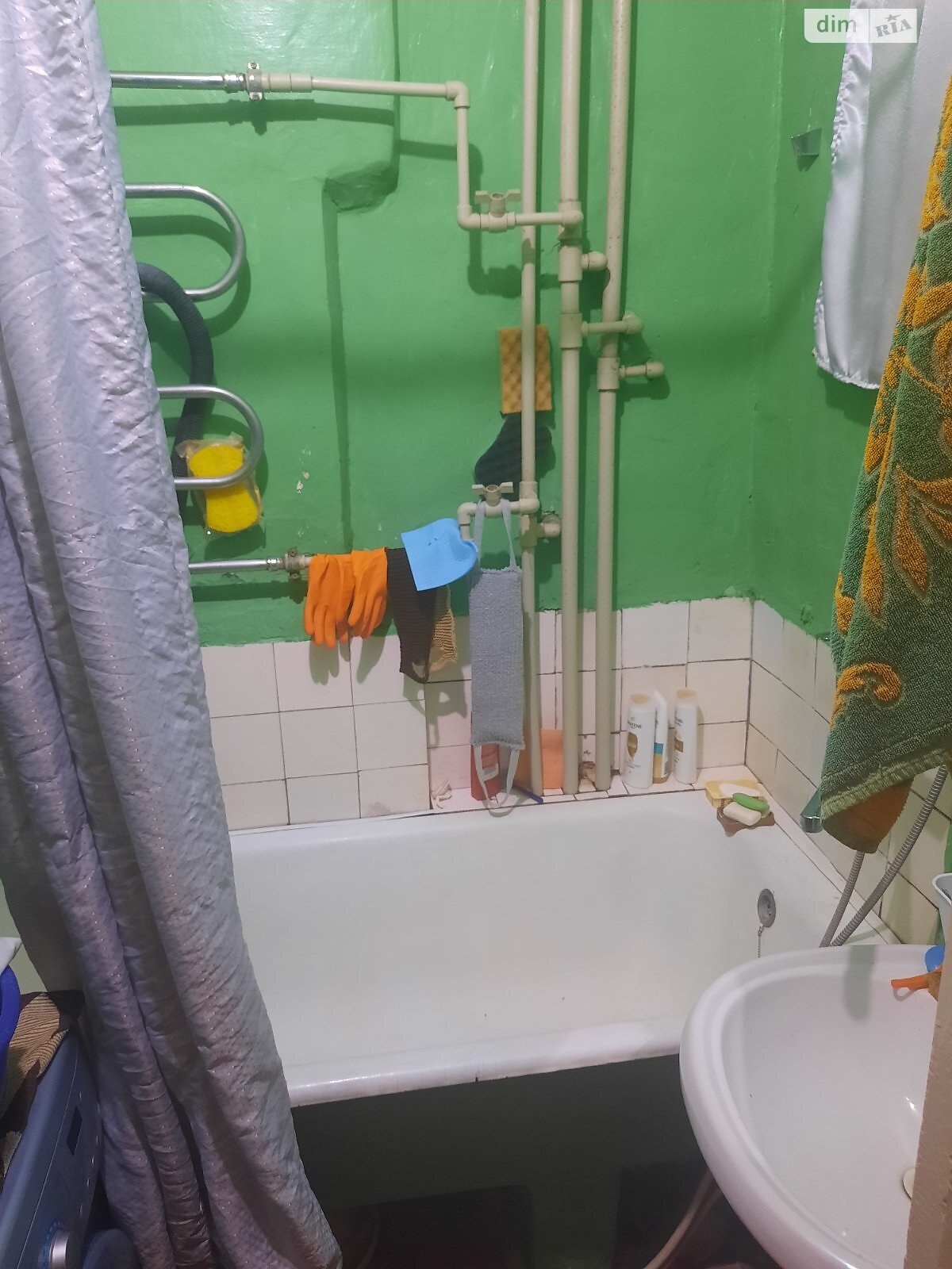 Продаж трикімнатної квартири в Києві, на вул. Монтажників 103, район Монтажник фото 1 Продаж трикімнатної квартири в Києві, на вул. Монтажників 103, район Монтажник фото 1