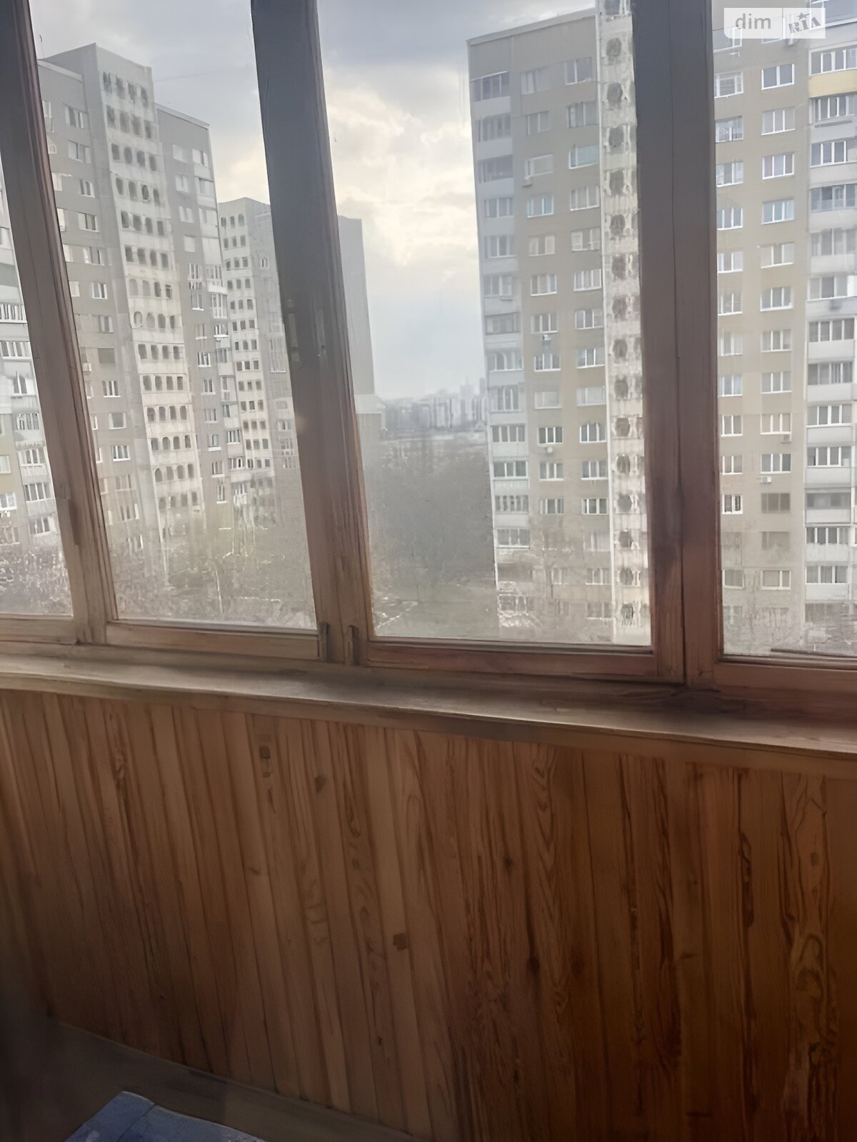 Продаж трикімнатної квартири в Києві, на пров. Квітневий 7, район Мостицький Масив фото 1 Продаж трикімнатної квартири в Києві, на пров. Квітневий 7, район Мостицький Масив фото 1