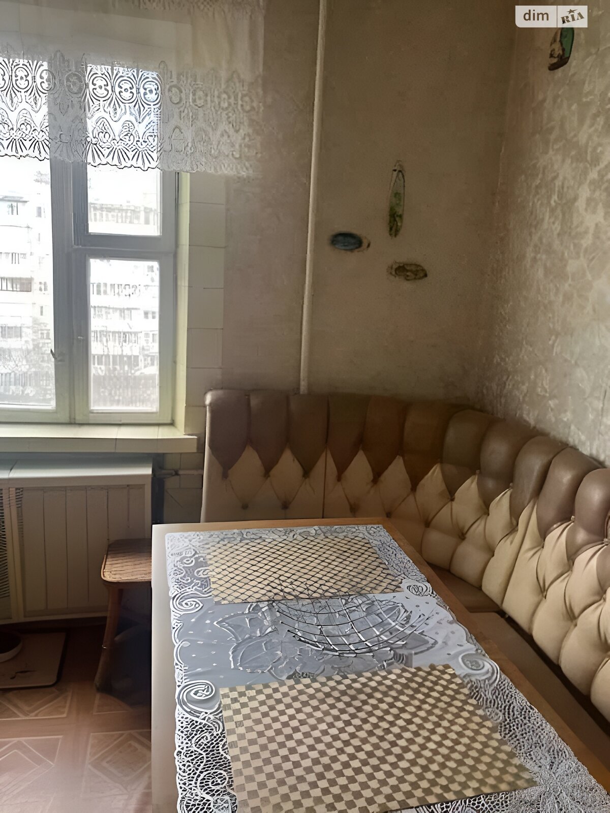 Продаж трикімнатної квартири в Києві, на пров. Квітневий 7, район Мостицький Масив фото 1 Продаж трикімнатної квартири в Києві, на пров. Квітневий 7, район Мостицький Масив фото 1