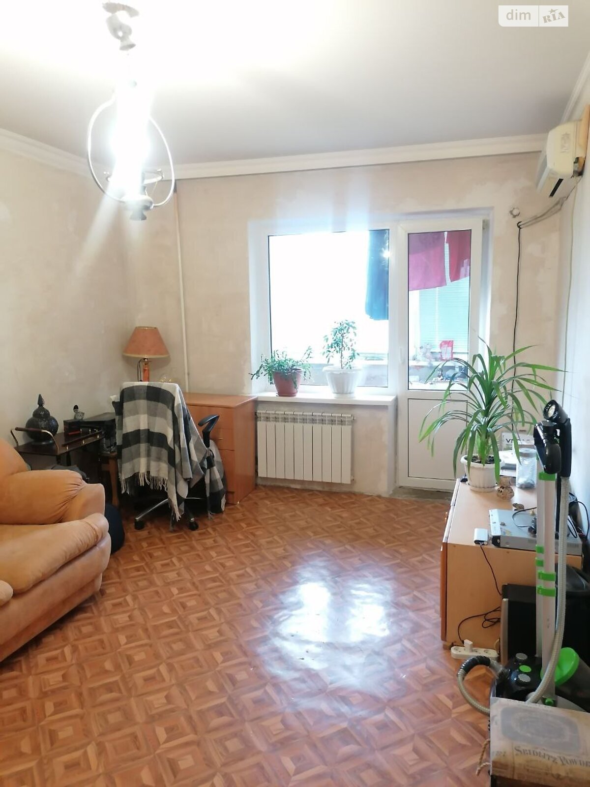 Продаж трикімнатної квартири в Києві, на пров. Квітневий 3, район Мостицький Масив фото 1 Продаж трикімнатної квартири в Києві, на пров. Квітневий 3, район Мостицький Масив фото 1