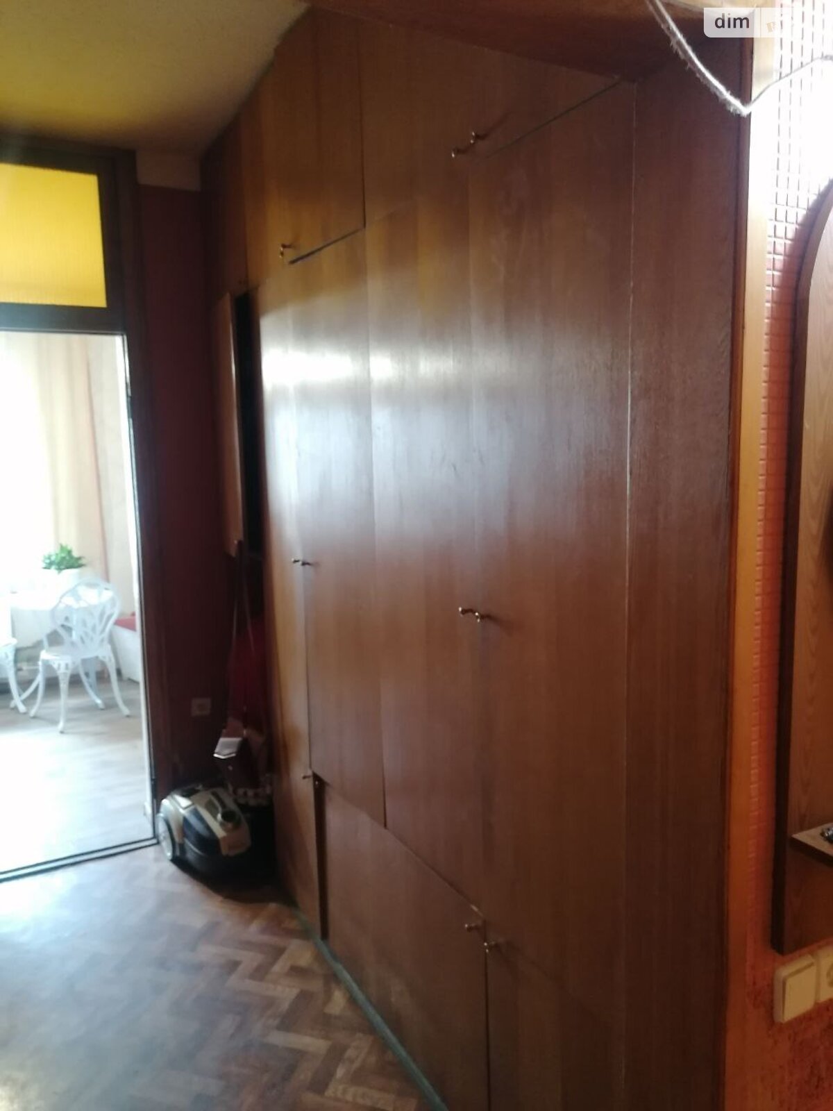 Продаж трикімнатної квартири в Києві, на пров. Квітневий 3, район Мостицький Масив фото 1 Продаж трикімнатної квартири в Києві, на пров. Квітневий 3, район Мостицький Масив фото 1