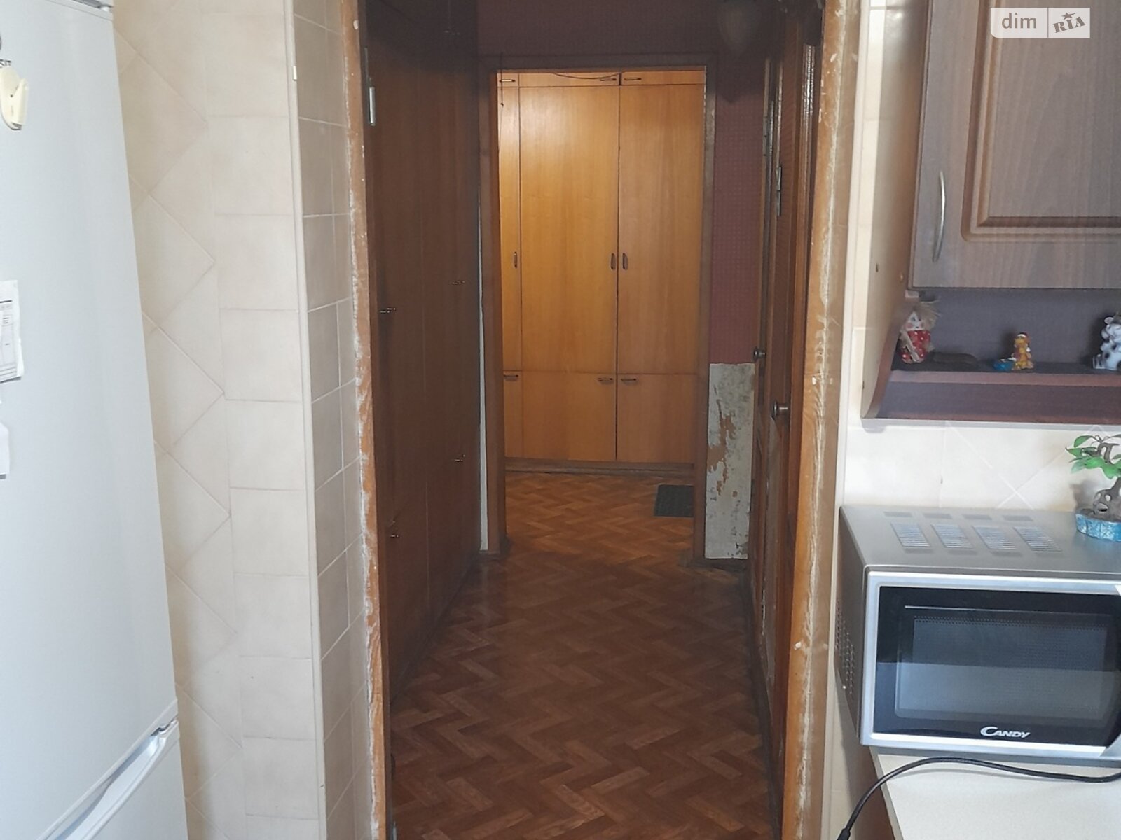 Продаж трикімнатної квартири в Києві, на пров. Квітневий 3, район Мостицький Масив фото 1 Продаж трикімнатної квартири в Києві, на пров. Квітневий 3, район Мостицький Масив фото 1