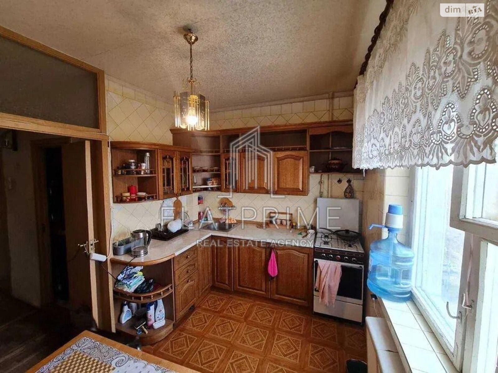 Продаж трикімнатної квартири в Києві, на пров. Квітневий 7, район Мостицький Масив фото 1 Продаж трикімнатної квартири в Києві, на пров. Квітневий 7, район Мостицький Масив фото 1