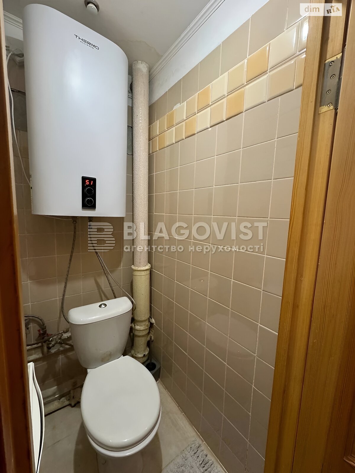 Продажа трехкомнатной квартиры в Киеве, на просп. Европейского Союза 17А, район Мостицкий Массив фото 1 Продажа трехкомнатной квартиры в Киеве, на просп. Европейского Союза 17А, район Мостицкий Массив фото 1