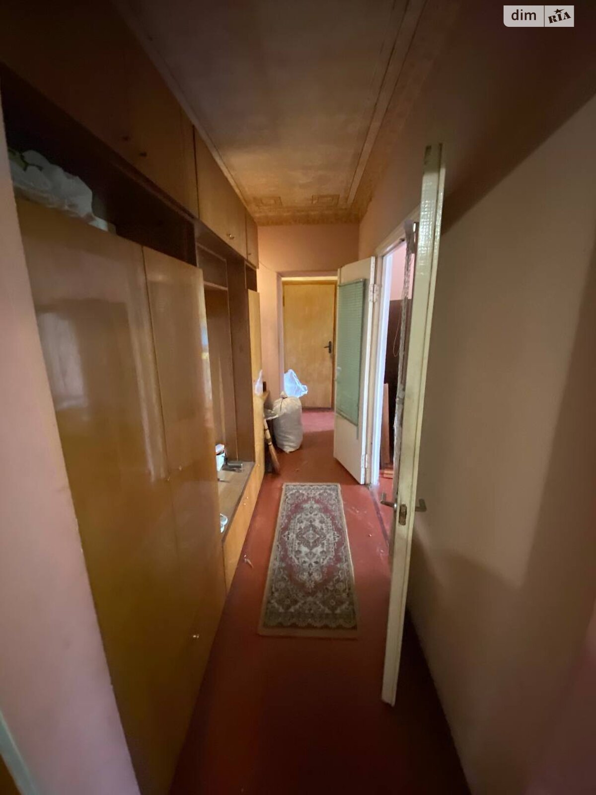 Продажа трехкомнатной квартиры в Киеве, на просп. Европейского Союза 33, район Мостицкий Массив фото 1 Продажа трехкомнатной квартиры в Киеве, на просп. Европейского Союза 33, район Мостицкий Массив фото 1