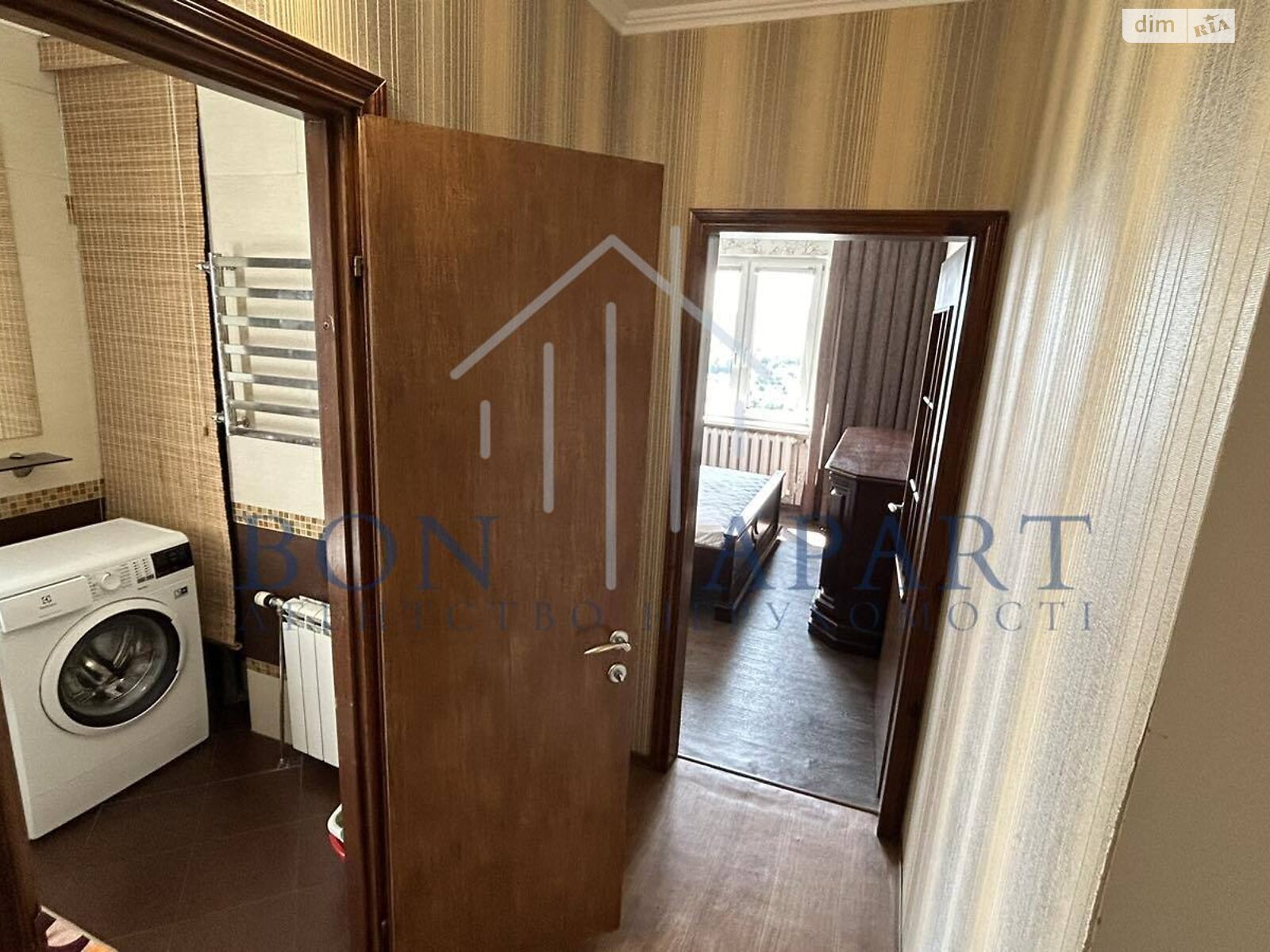 Продажа двухкомнатной квартиры в Киеве, на просп. Европейского Союза 19А, район Мостицкий Массив фото 1 Продажа двухкомнатной квартиры в Киеве, на просп. Европейского Союза 19А, район Мостицкий Массив фото 1